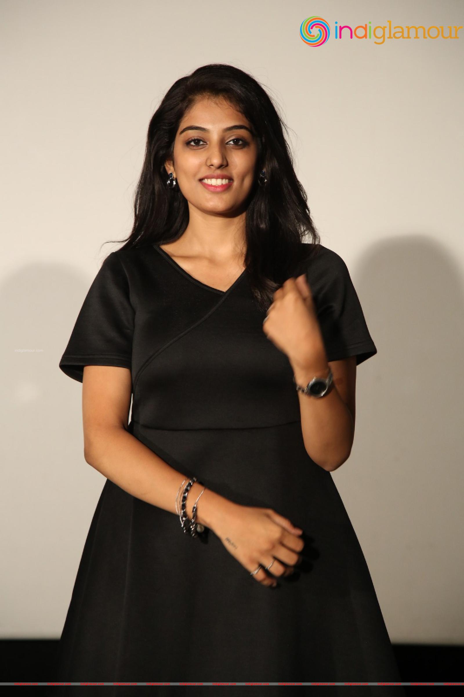 Yasvika Nishkala Actress hd photo