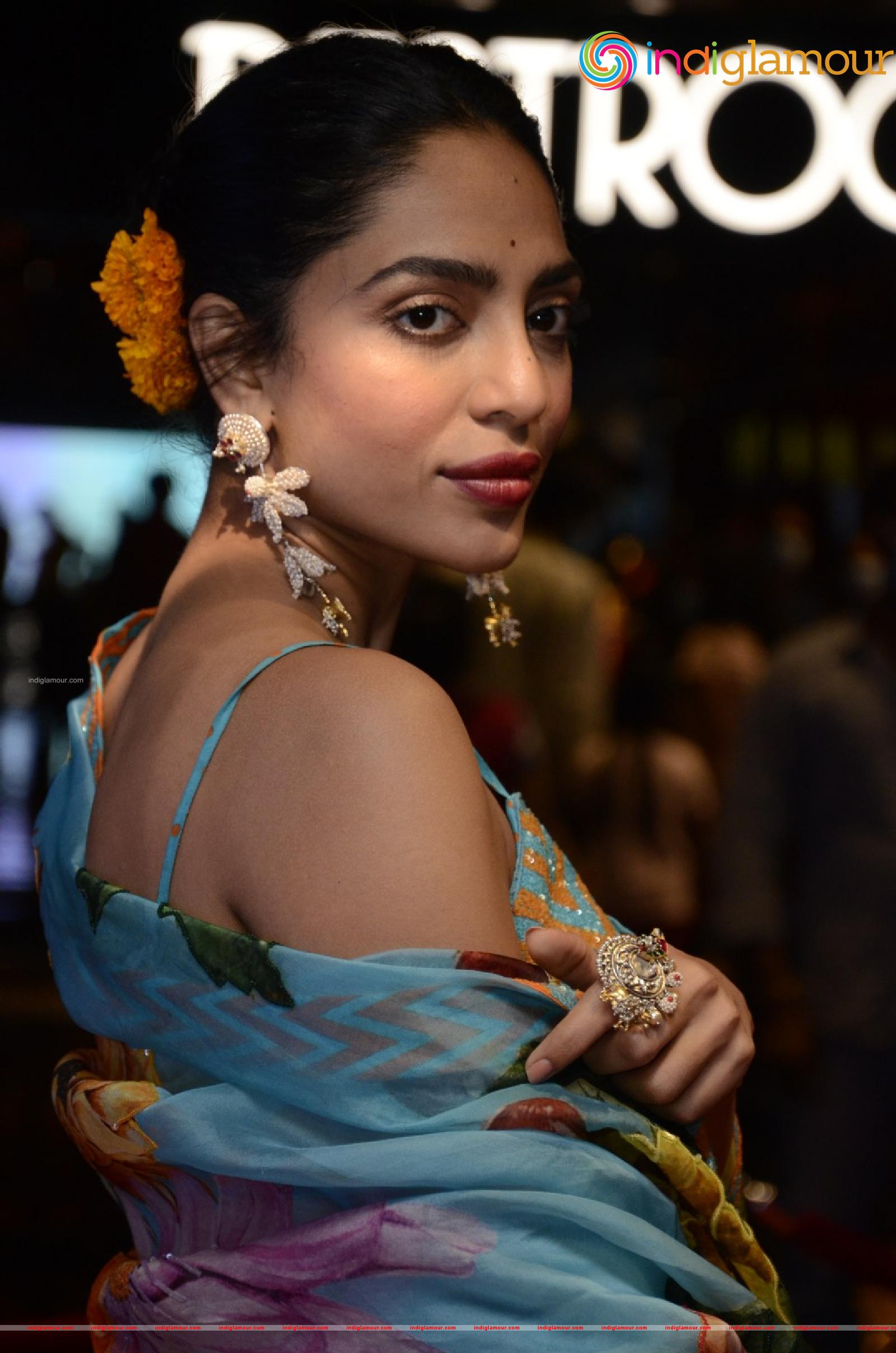 Sobhita Dhulipala Actress hd photo