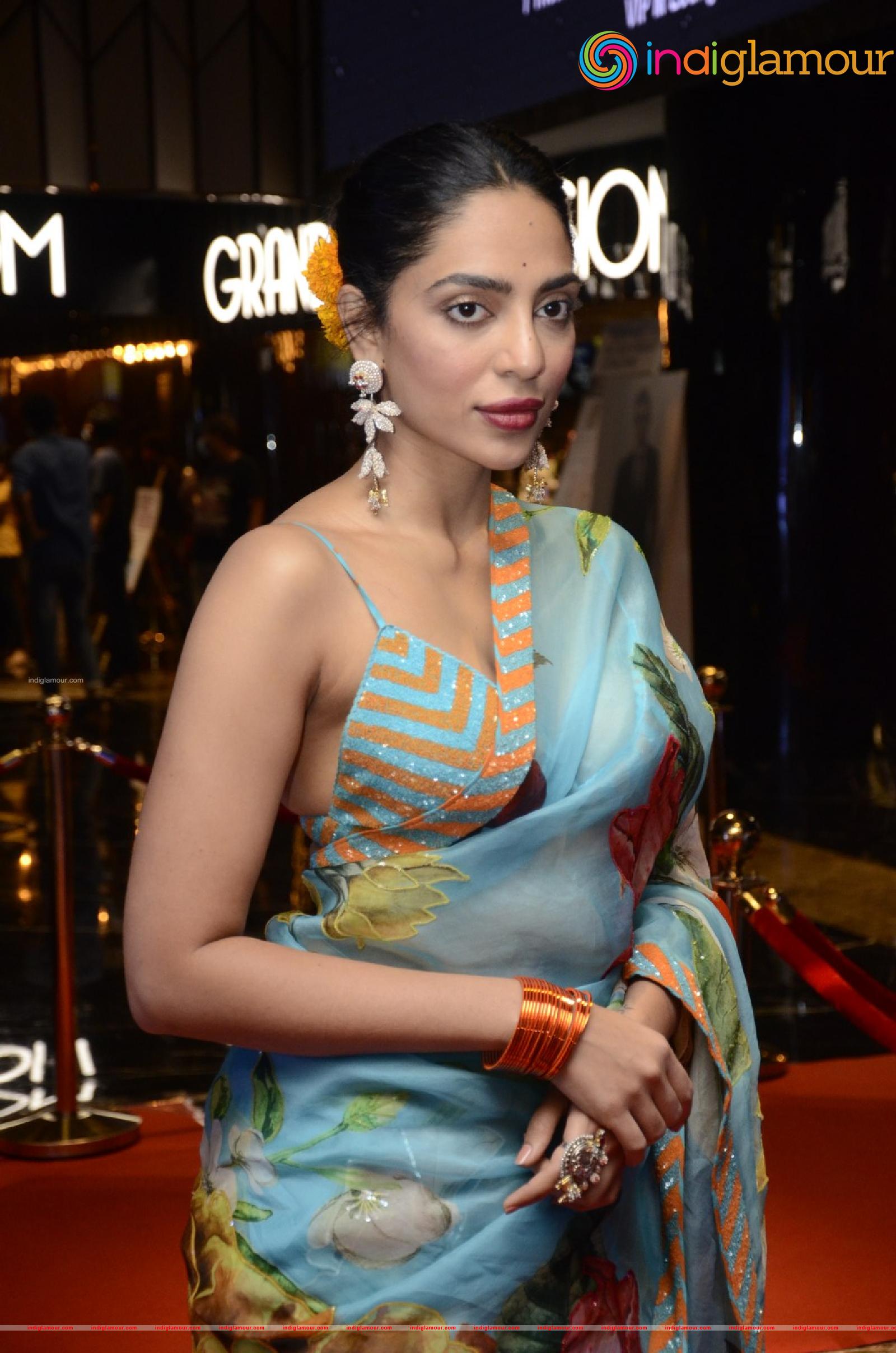 Sobhita Dhulipala Actress hd photo