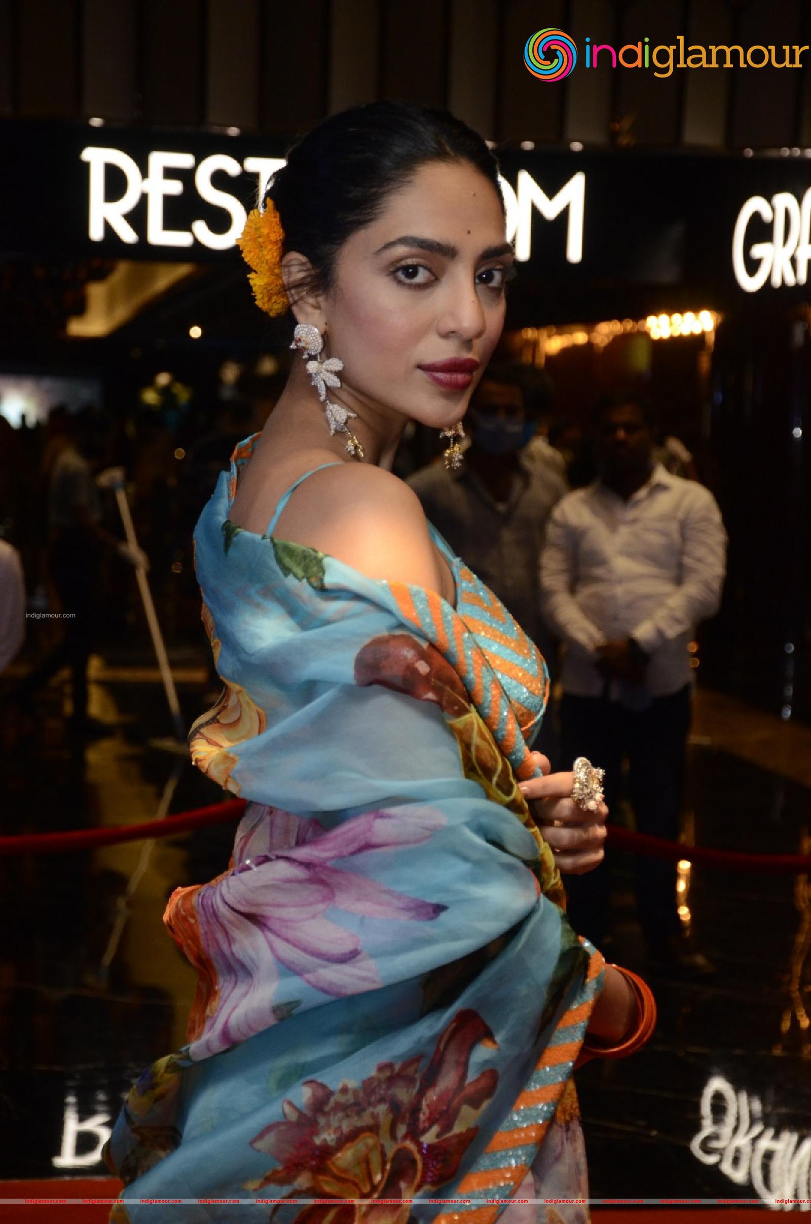 Sobhita Dhulipala Actress hd photo