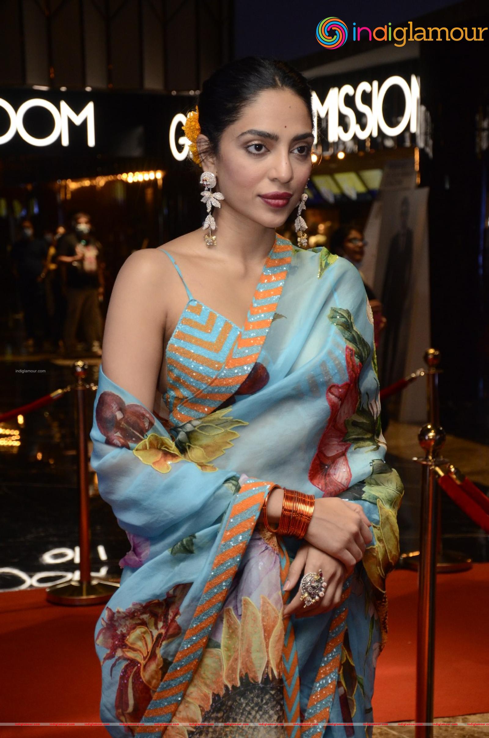 Sobhita Dhulipala Actress hd photo