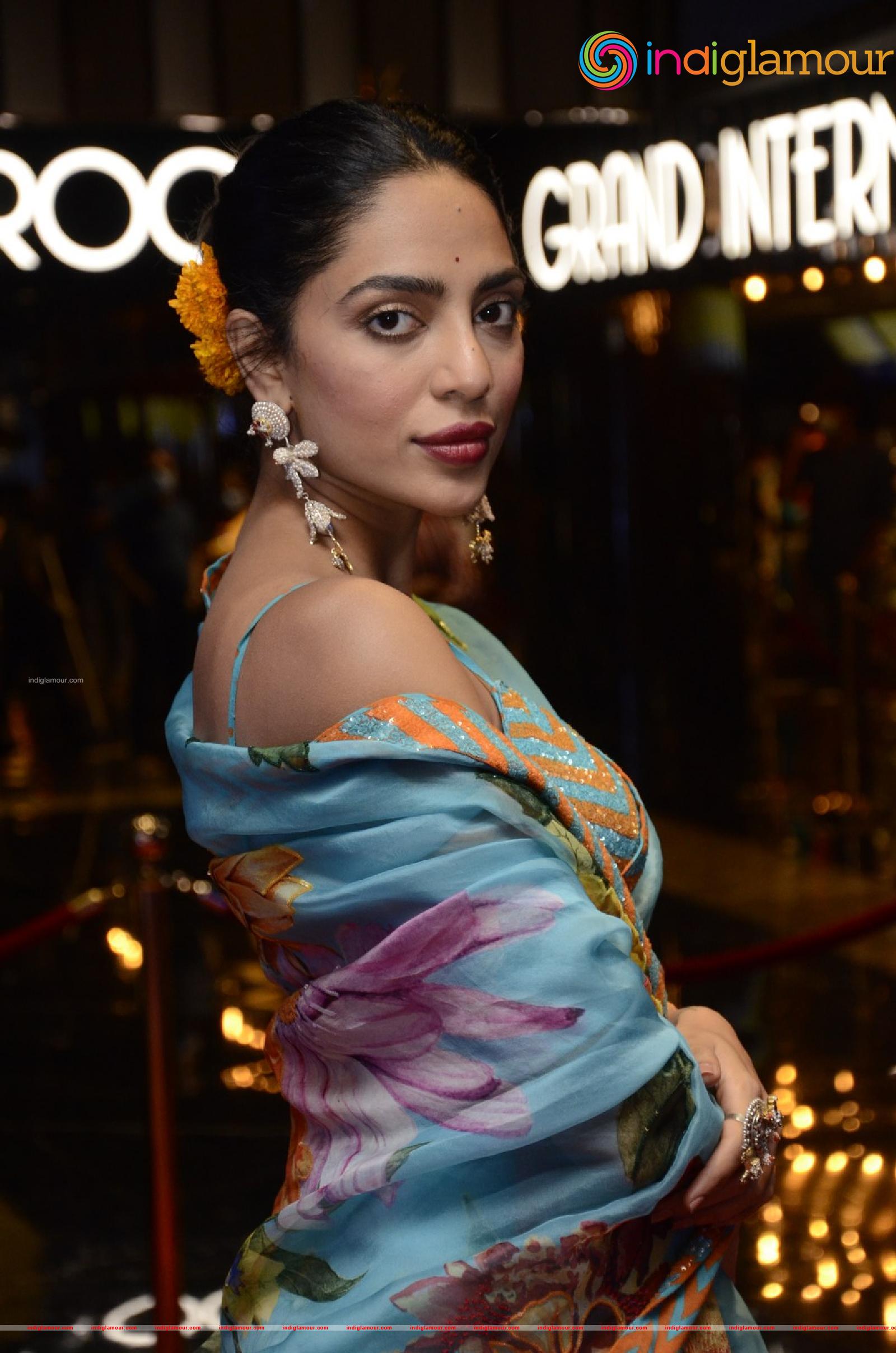 Sobhita Dhulipala Actress hd photo