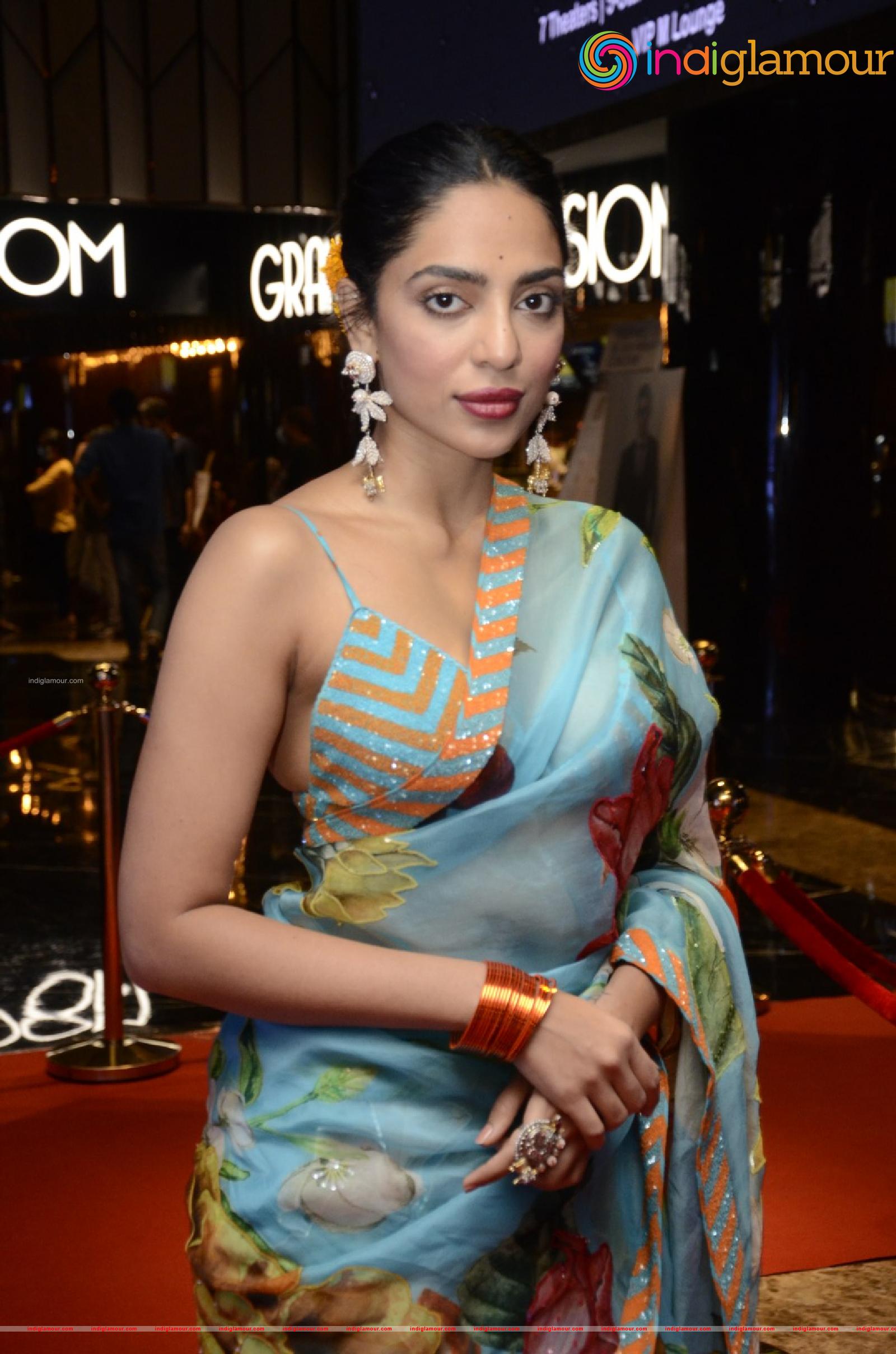 Sobhita Dhulipala Actress hd photo