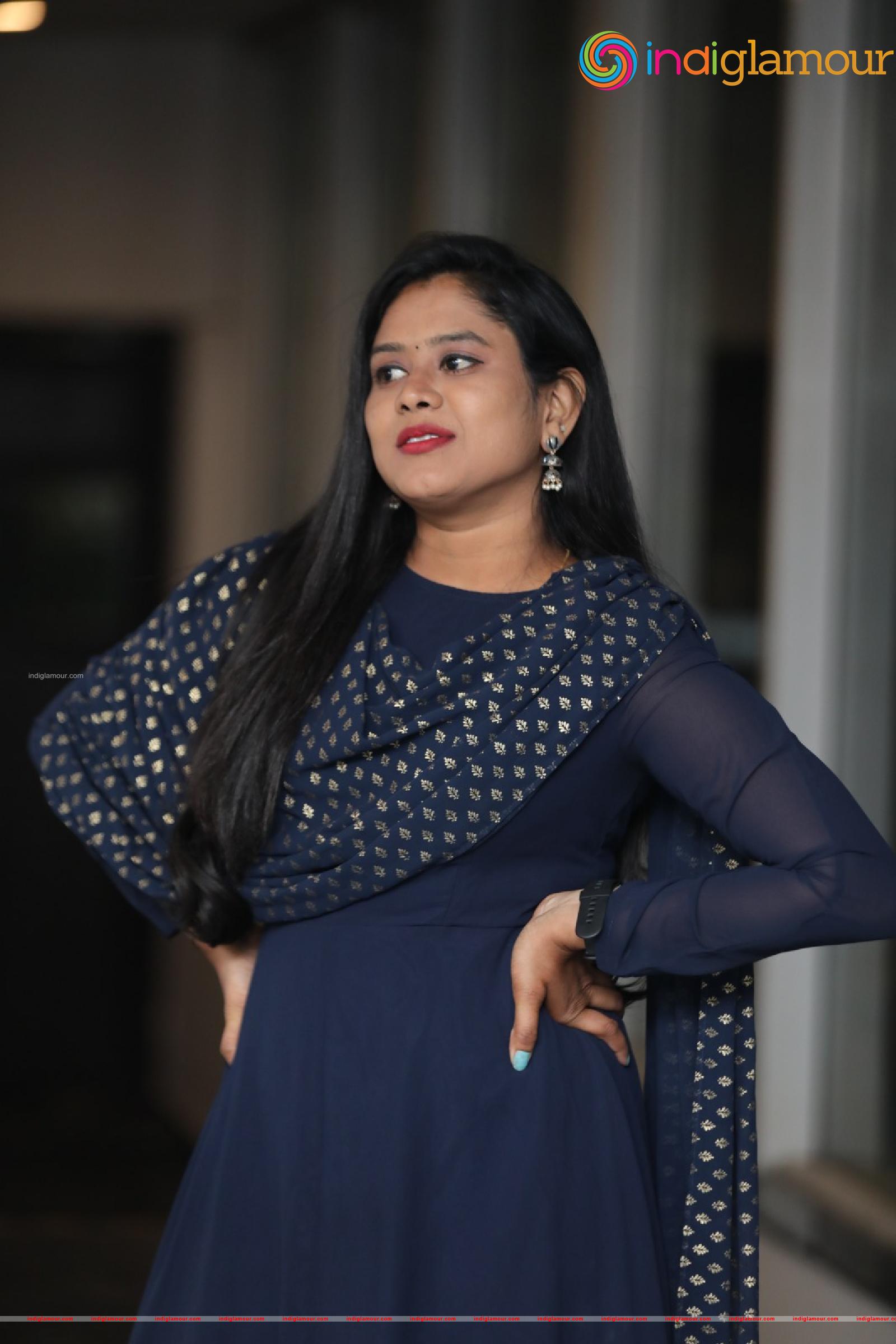 Ramya Actress hd photo
