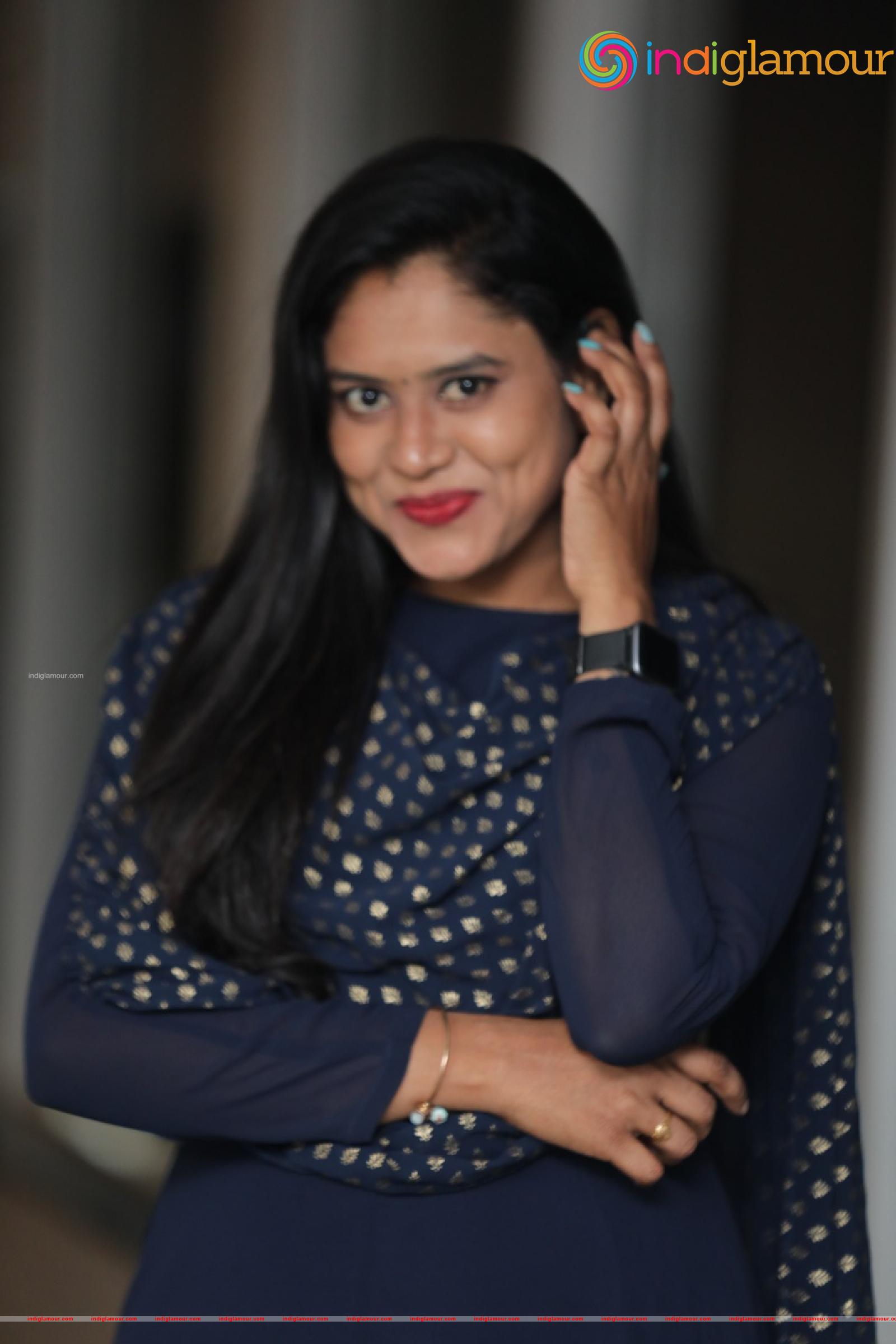 Ramya Actress hd photo