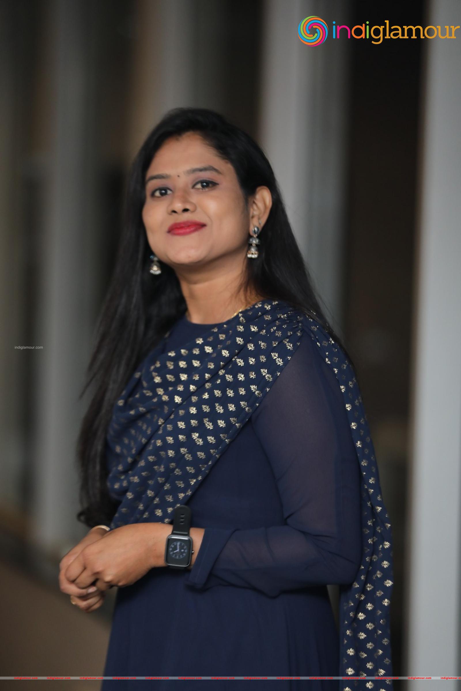 Ramya Actress hd photo