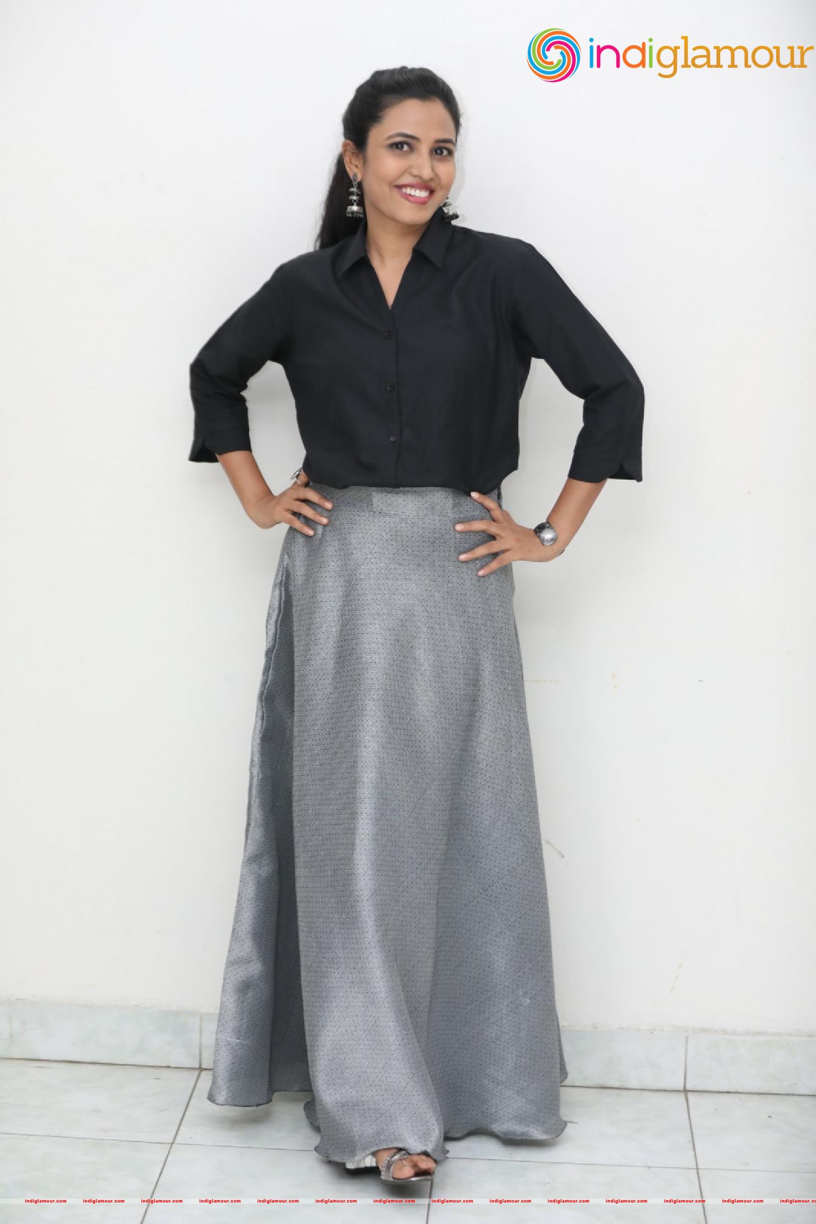 Sunita Sadguruu Actress hd photo