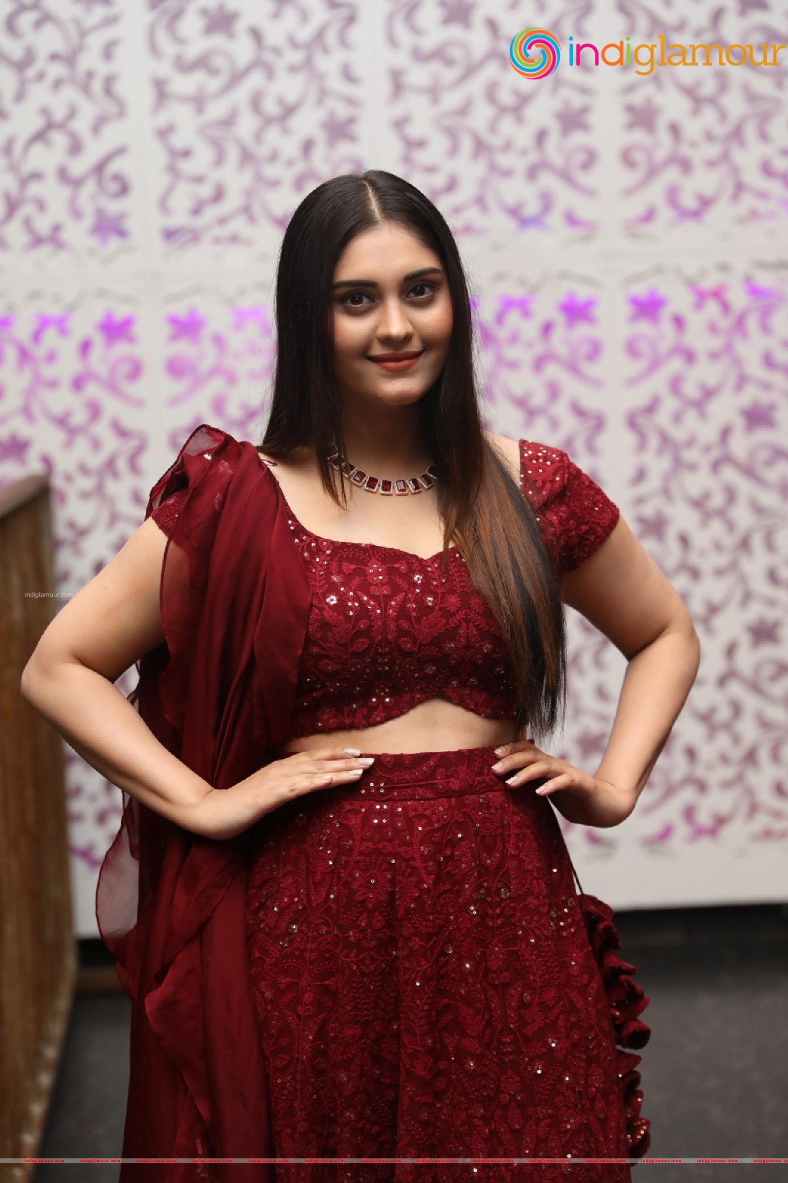 Surabhi Actress hd photo