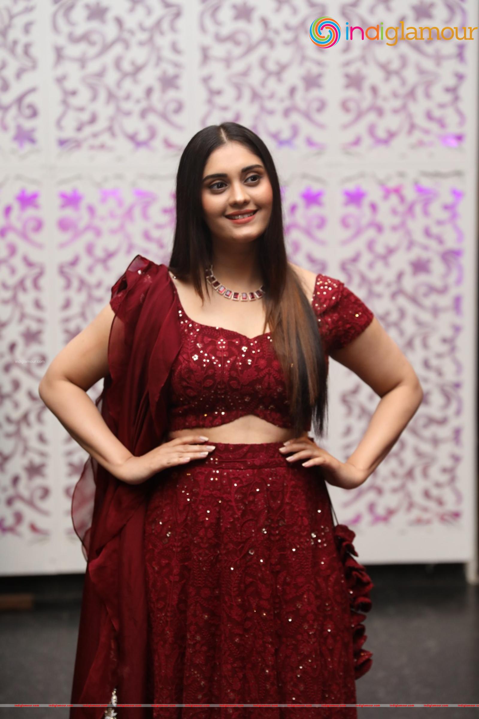 Surabhi Actress hd photo