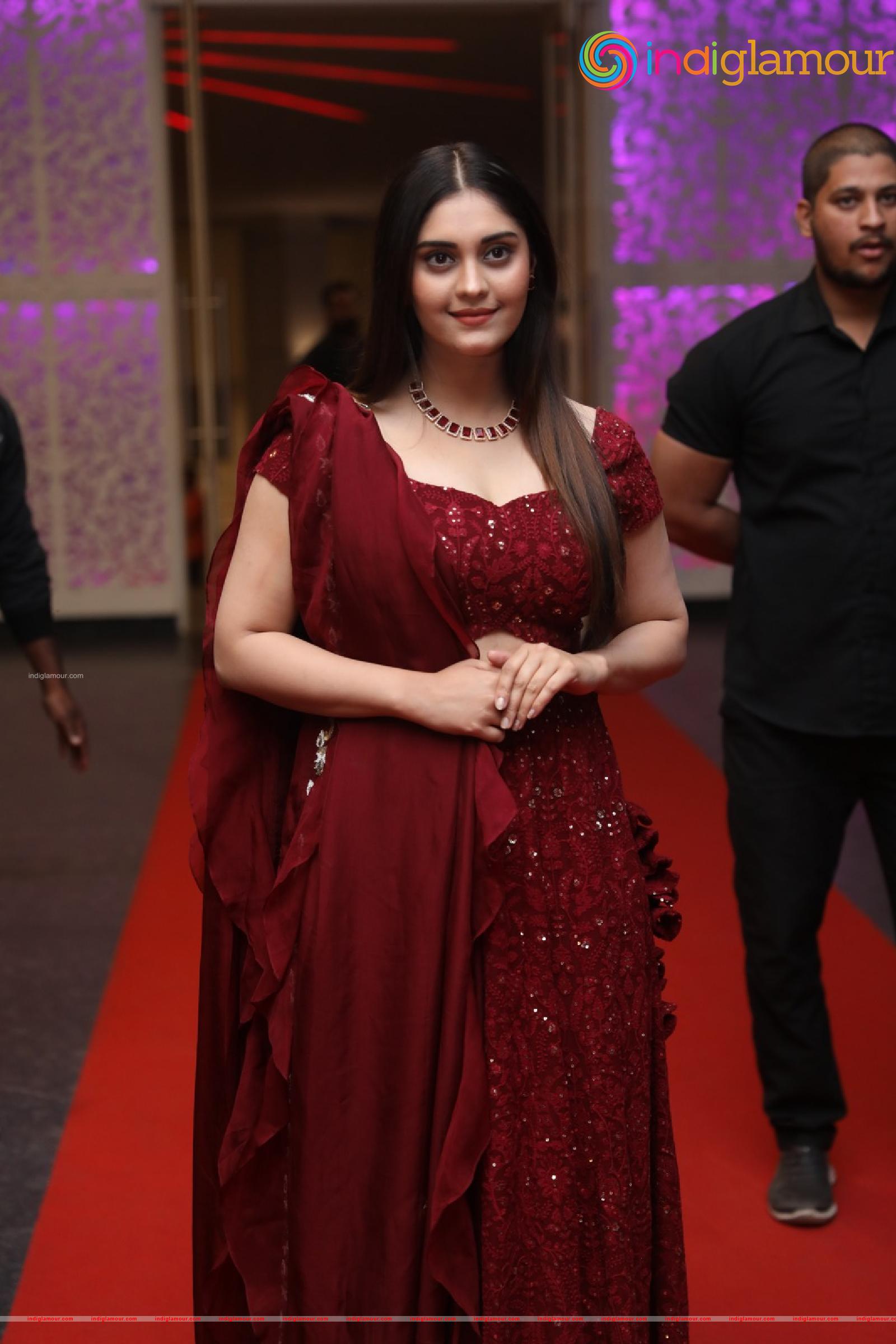 Surabhi Actress hd photo