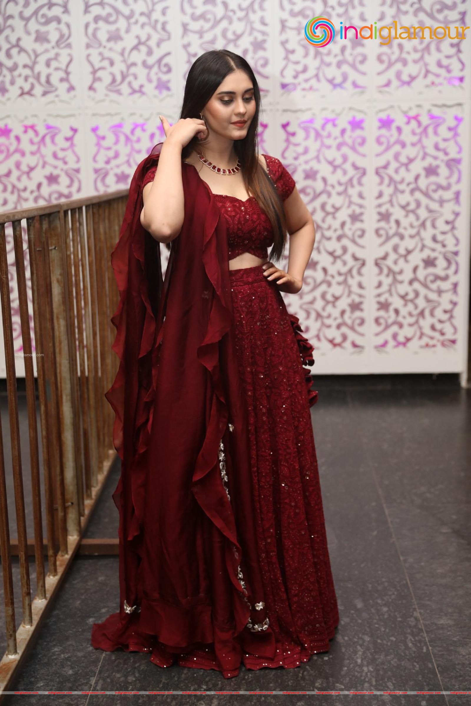 Surabhi Actress hd photo