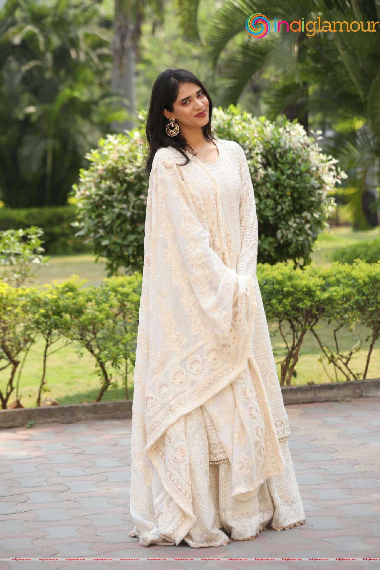 Tanvi Akaanksha Actress hd photo