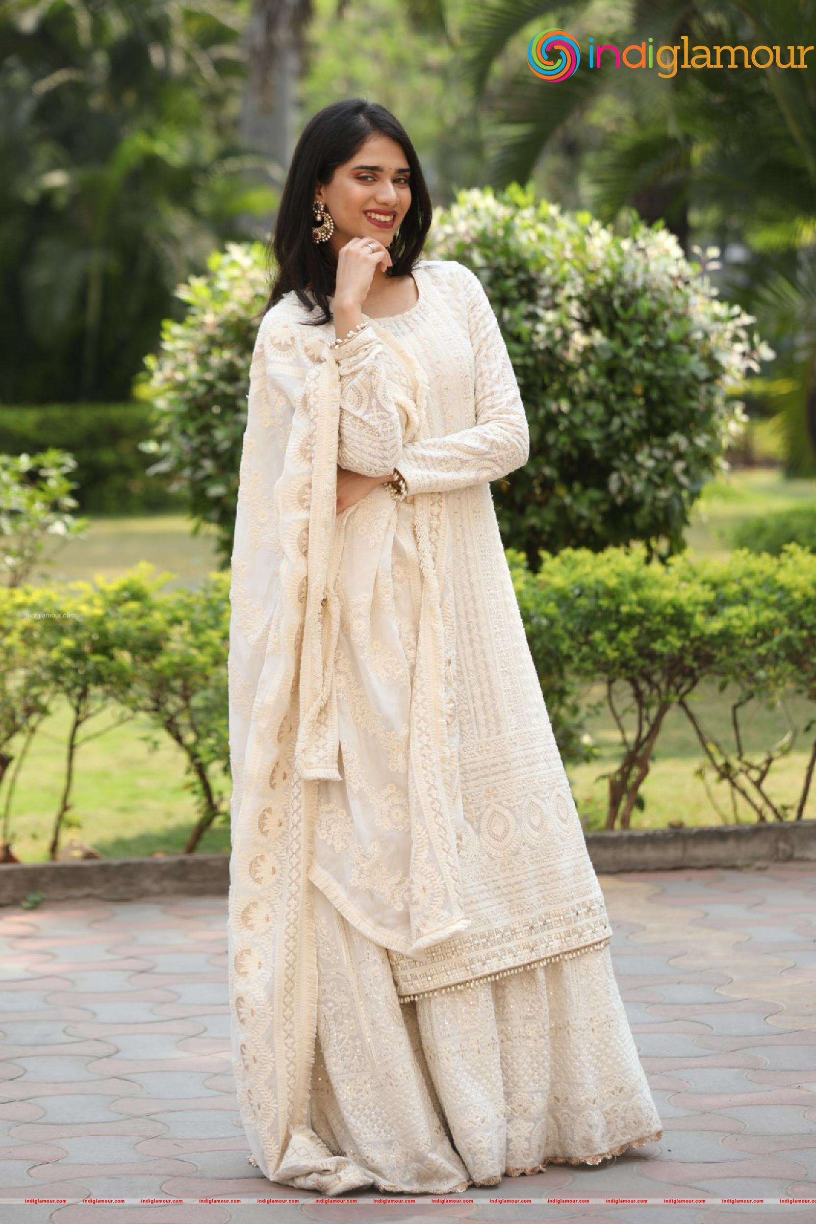 Tanvi Akaanksha Actress hd photo
