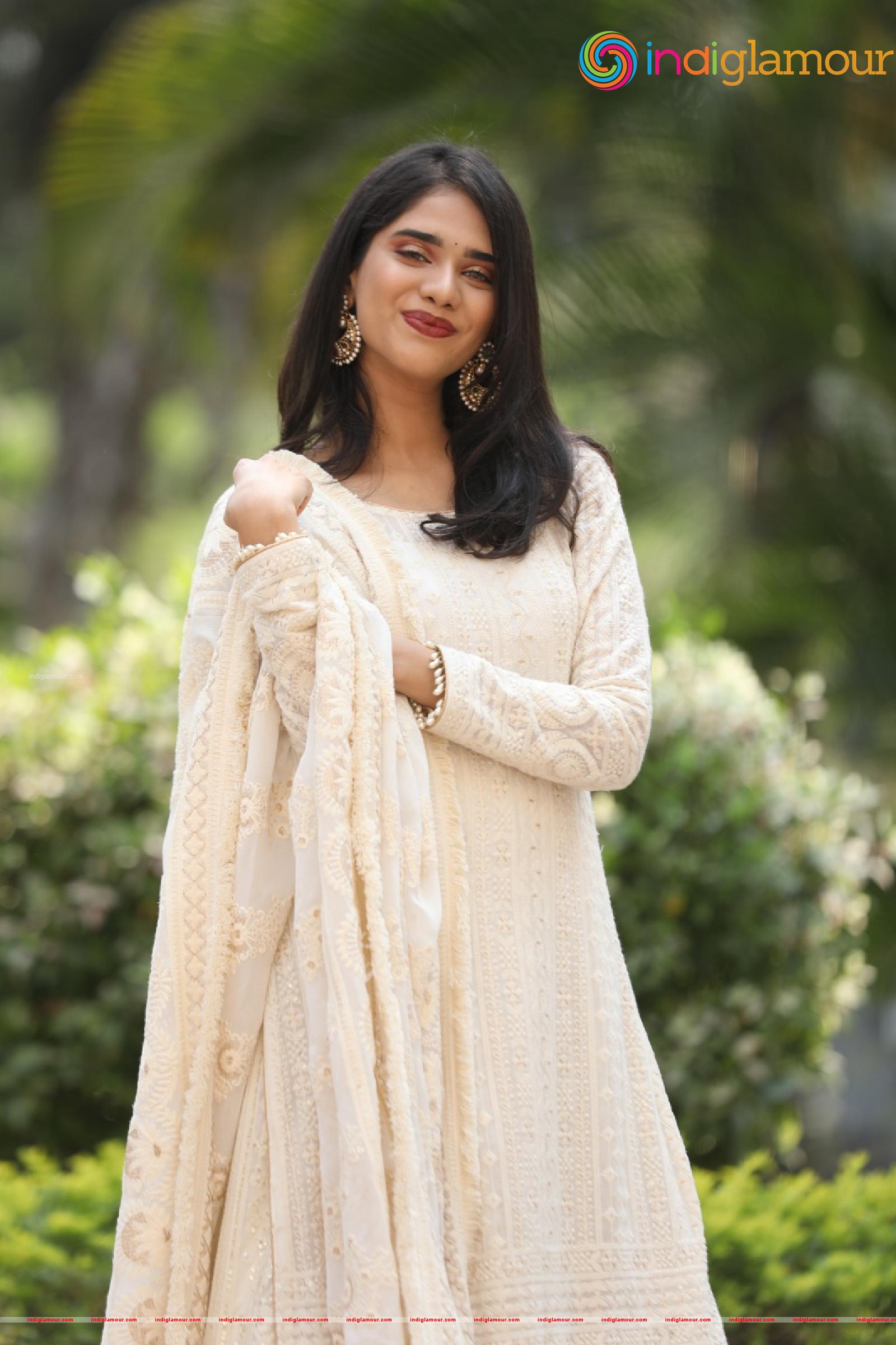 Tanvi Akaanksha Actress hd photo