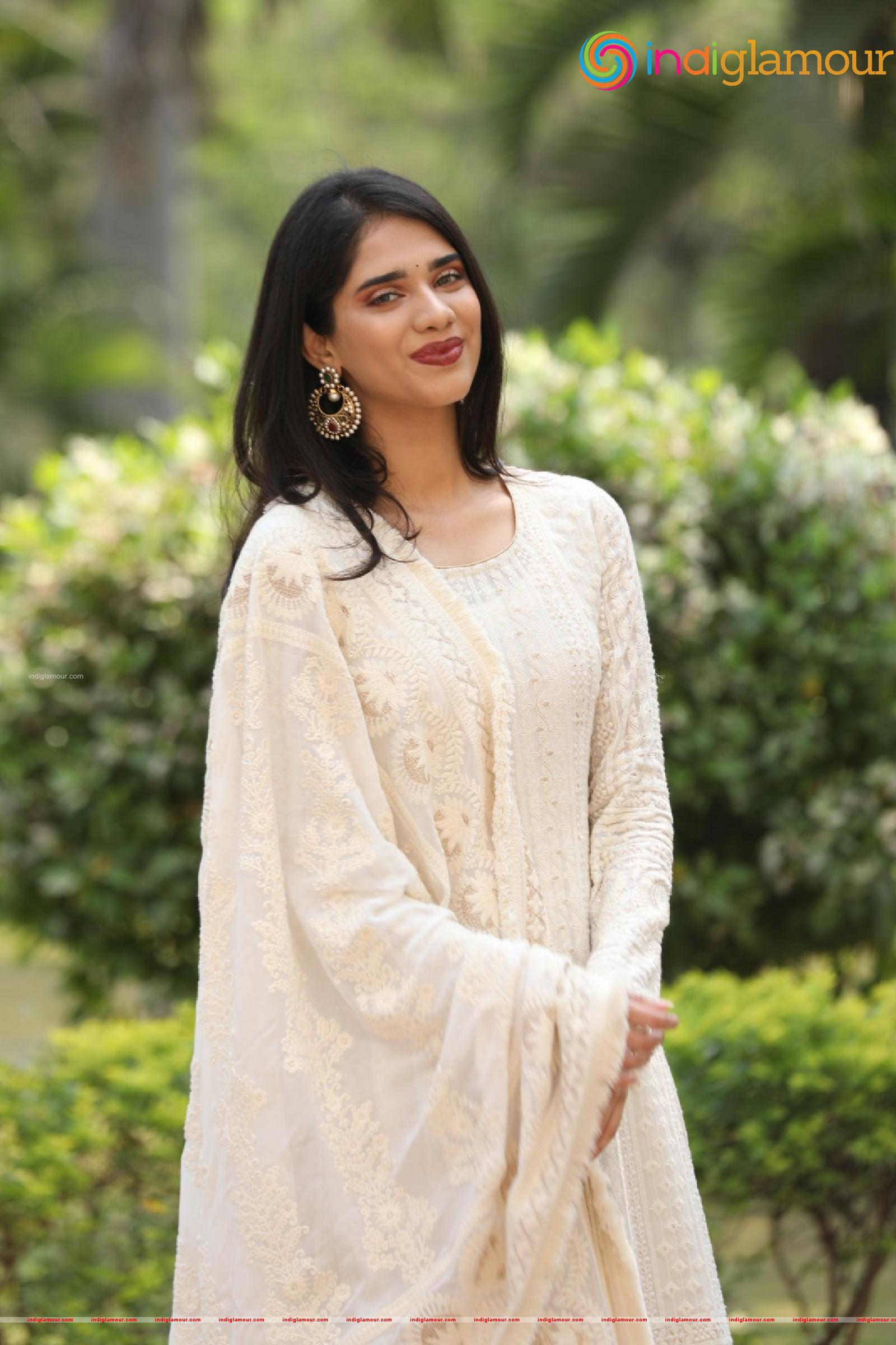 Tanvi Akaanksha Actress hd photo