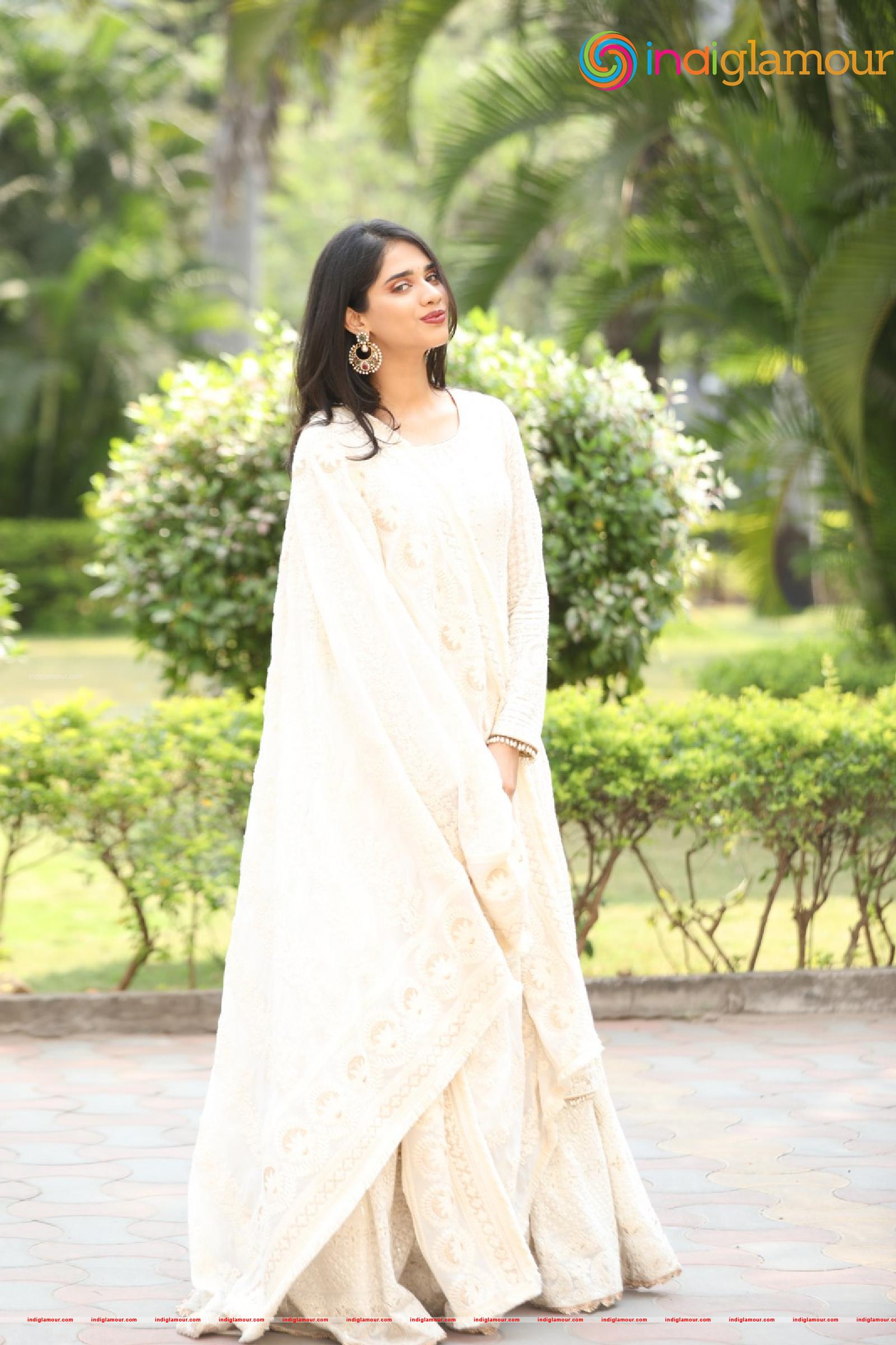 Tanvi Akaanksha Actress hd photo