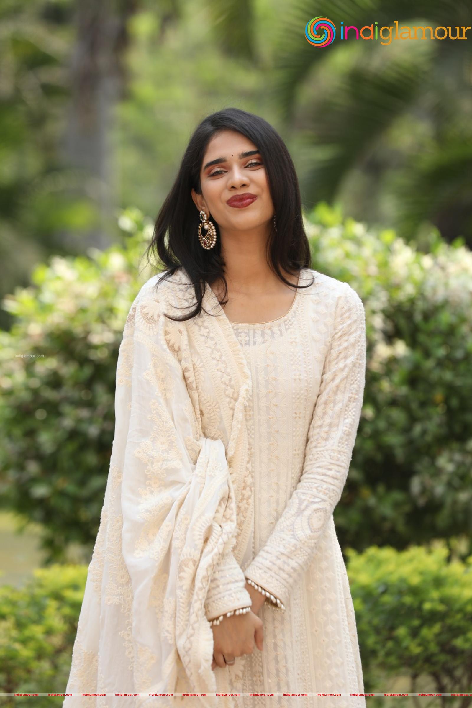 Tanvi Akaanksha Actress hd photo