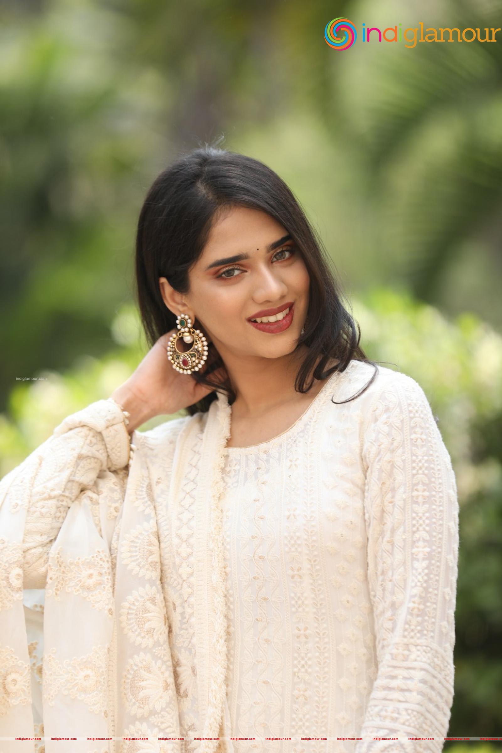 Tanvi Akaanksha Actress hd photo