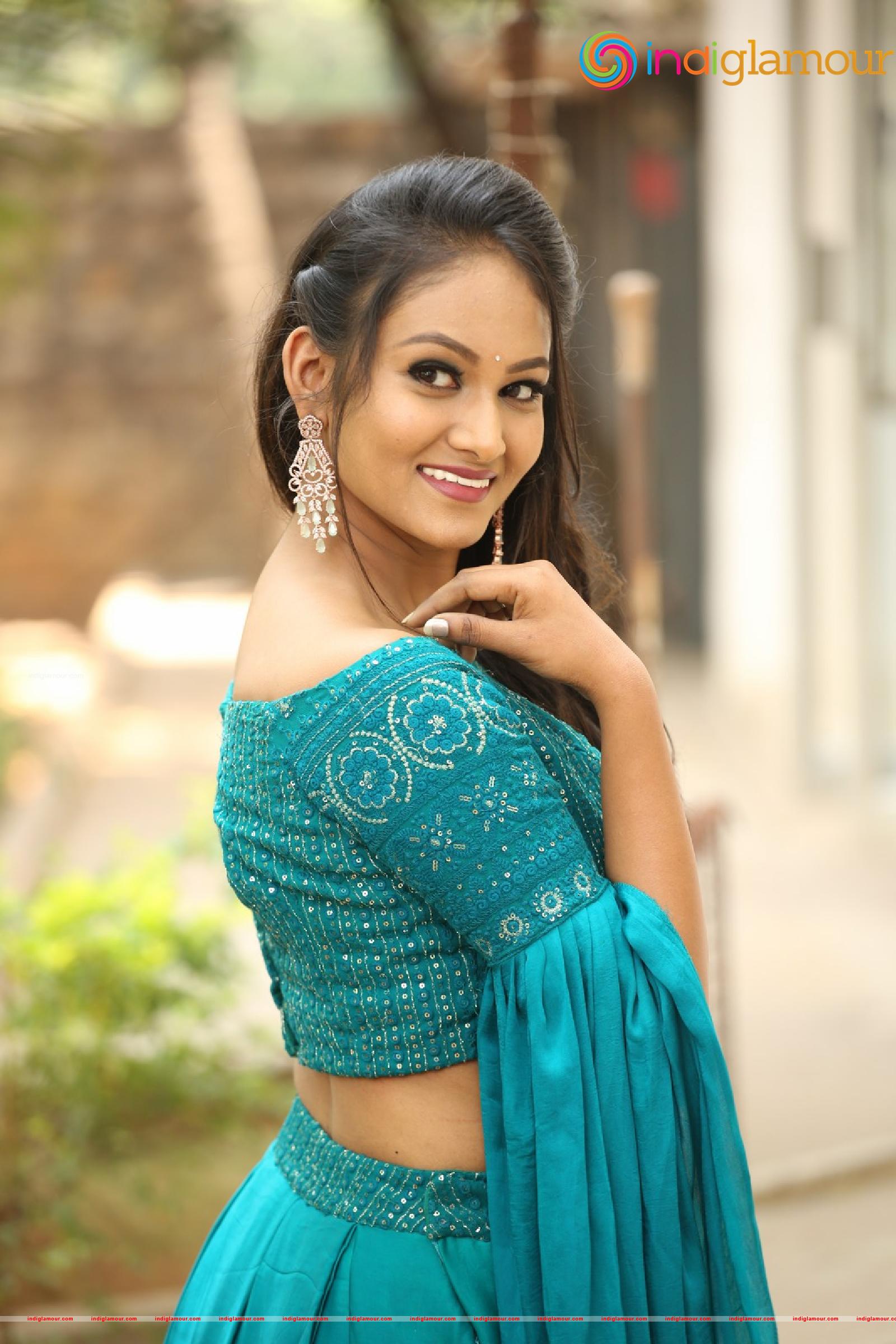 Maheswari Actress hd photo