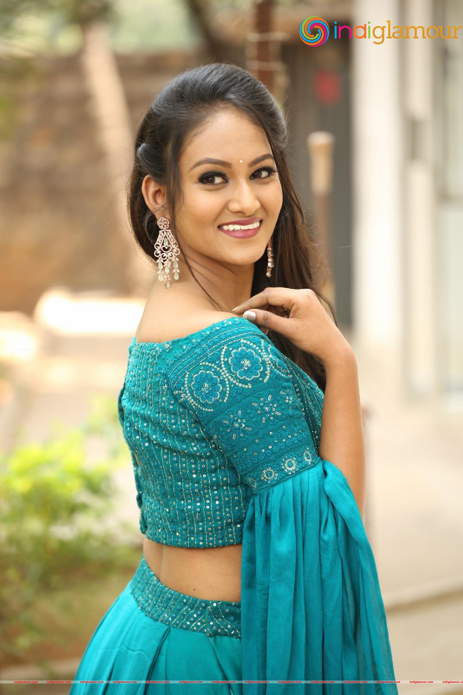 Maheswari Actress hd photo