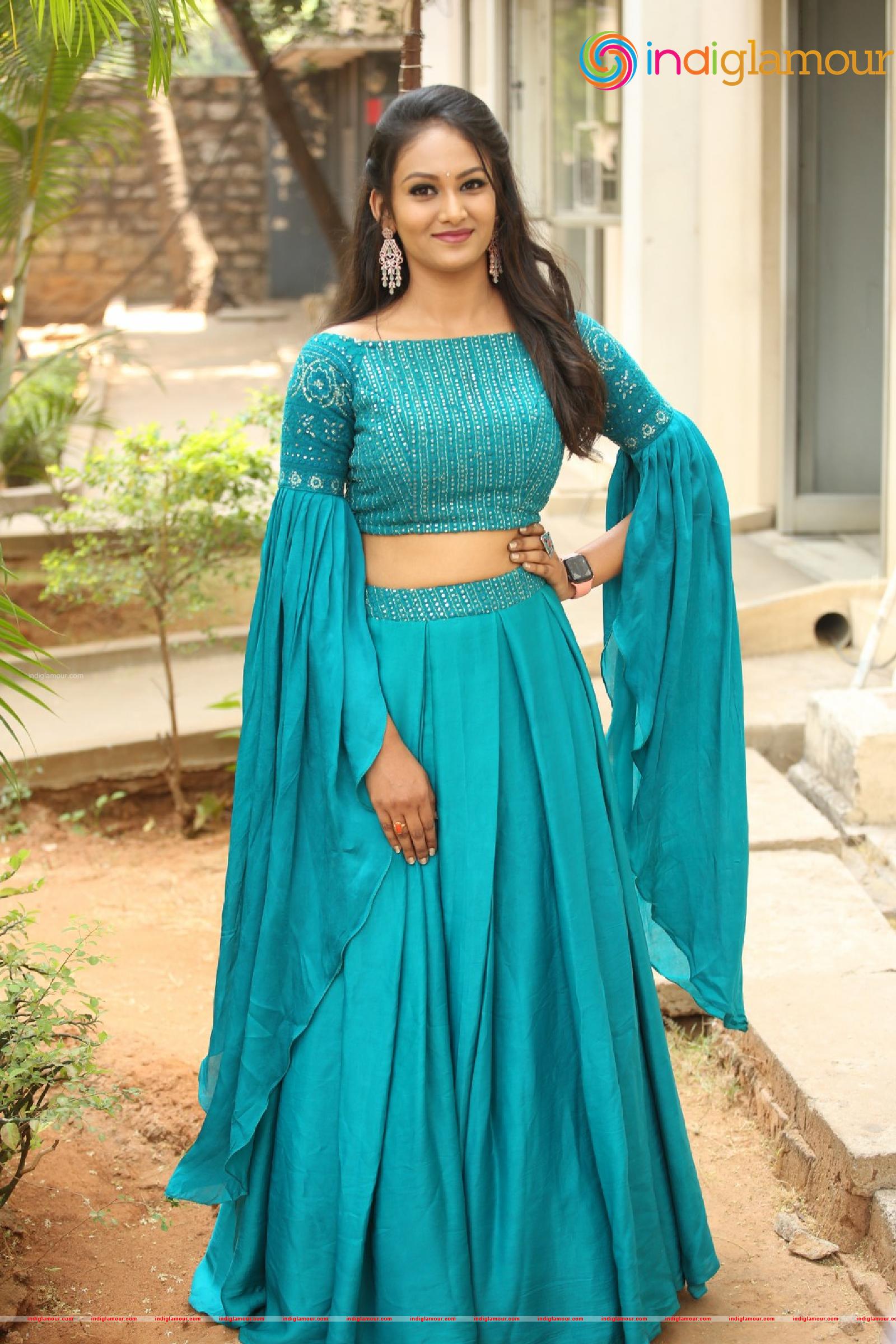 Maheswari Actress hd photo