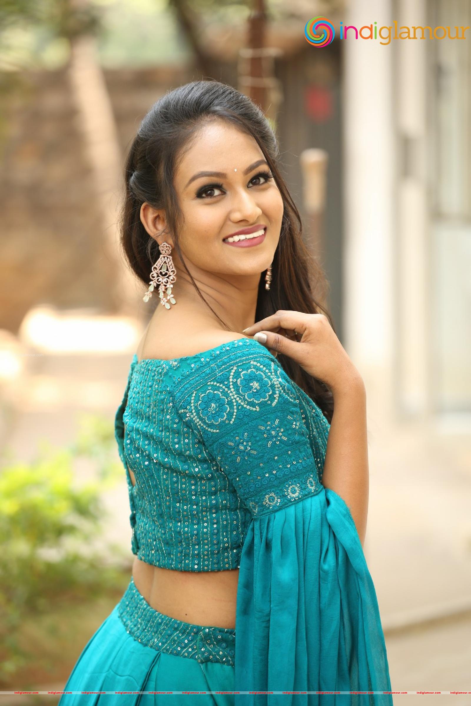 Maheswari Actress hd photo