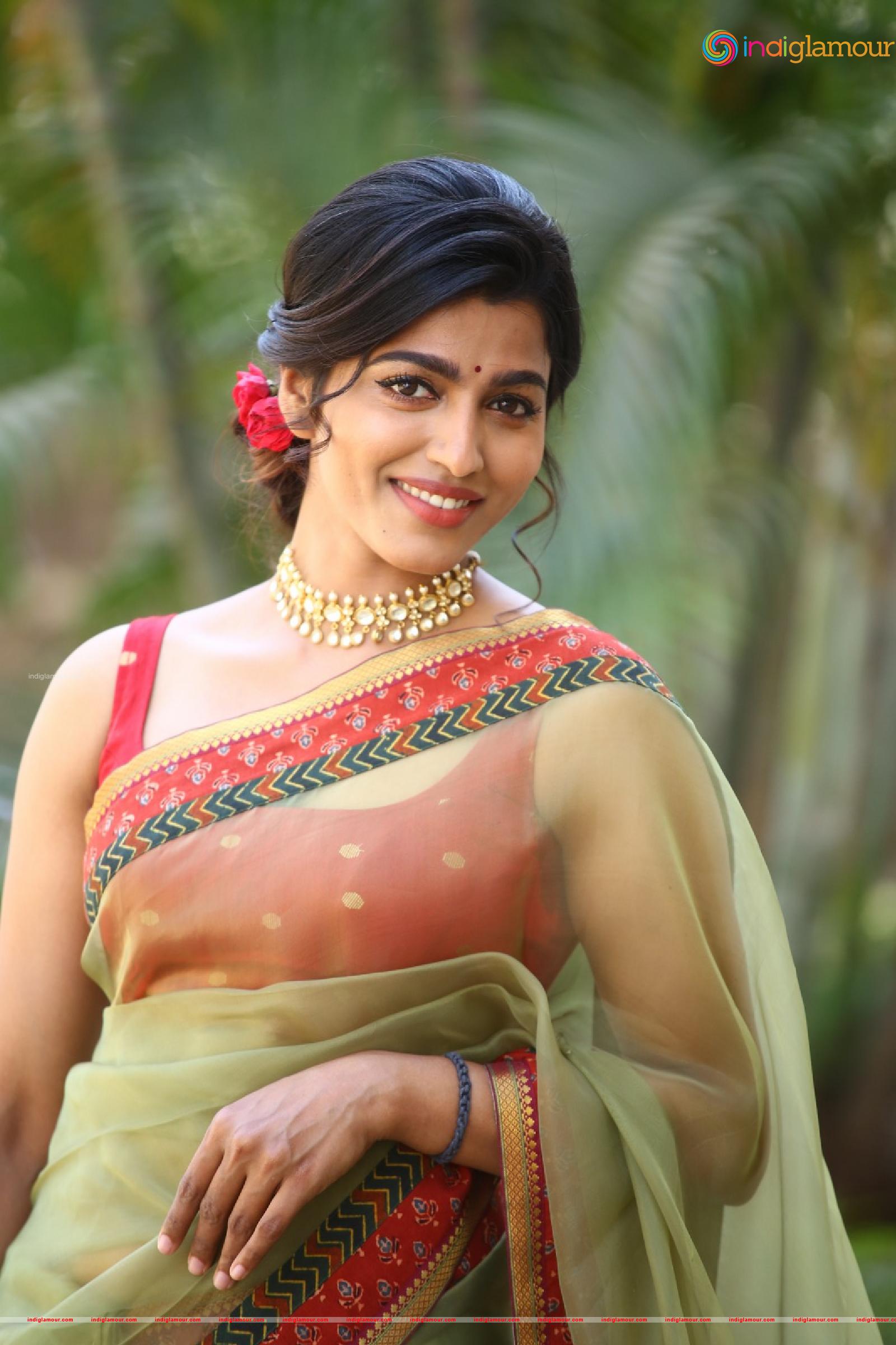 Sai Dhanshika Actress hd photo