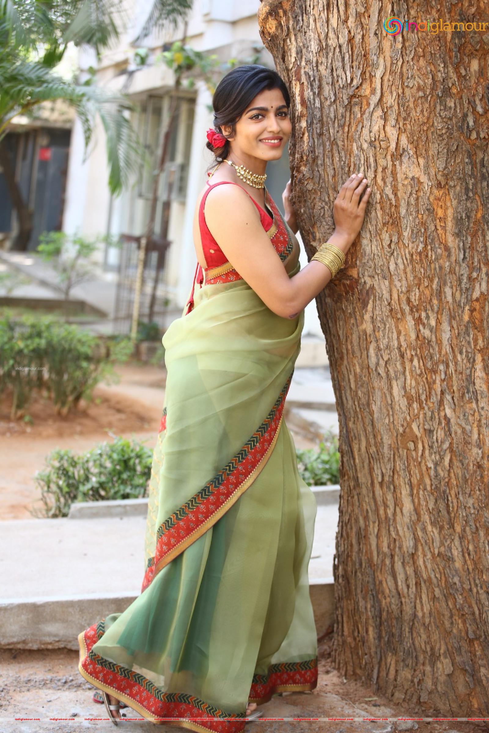 Sai Dhanshika Actress hd photo