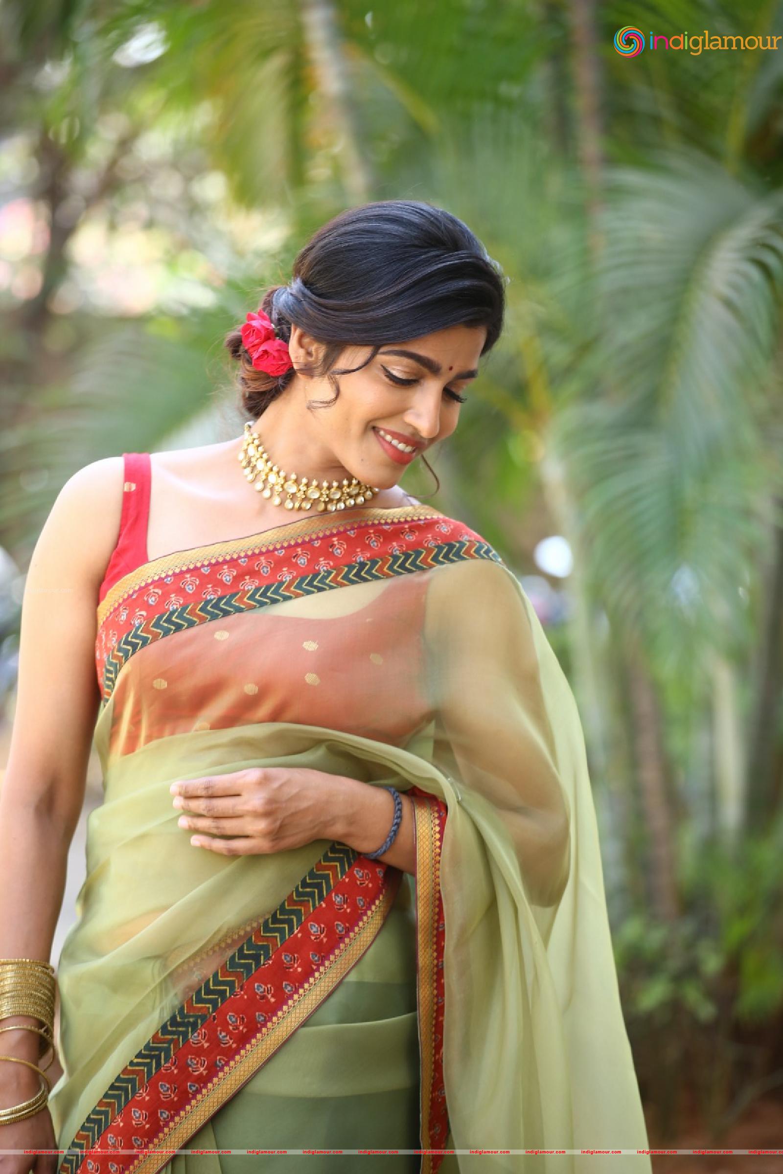 Sai Dhanshika Actress hd photo