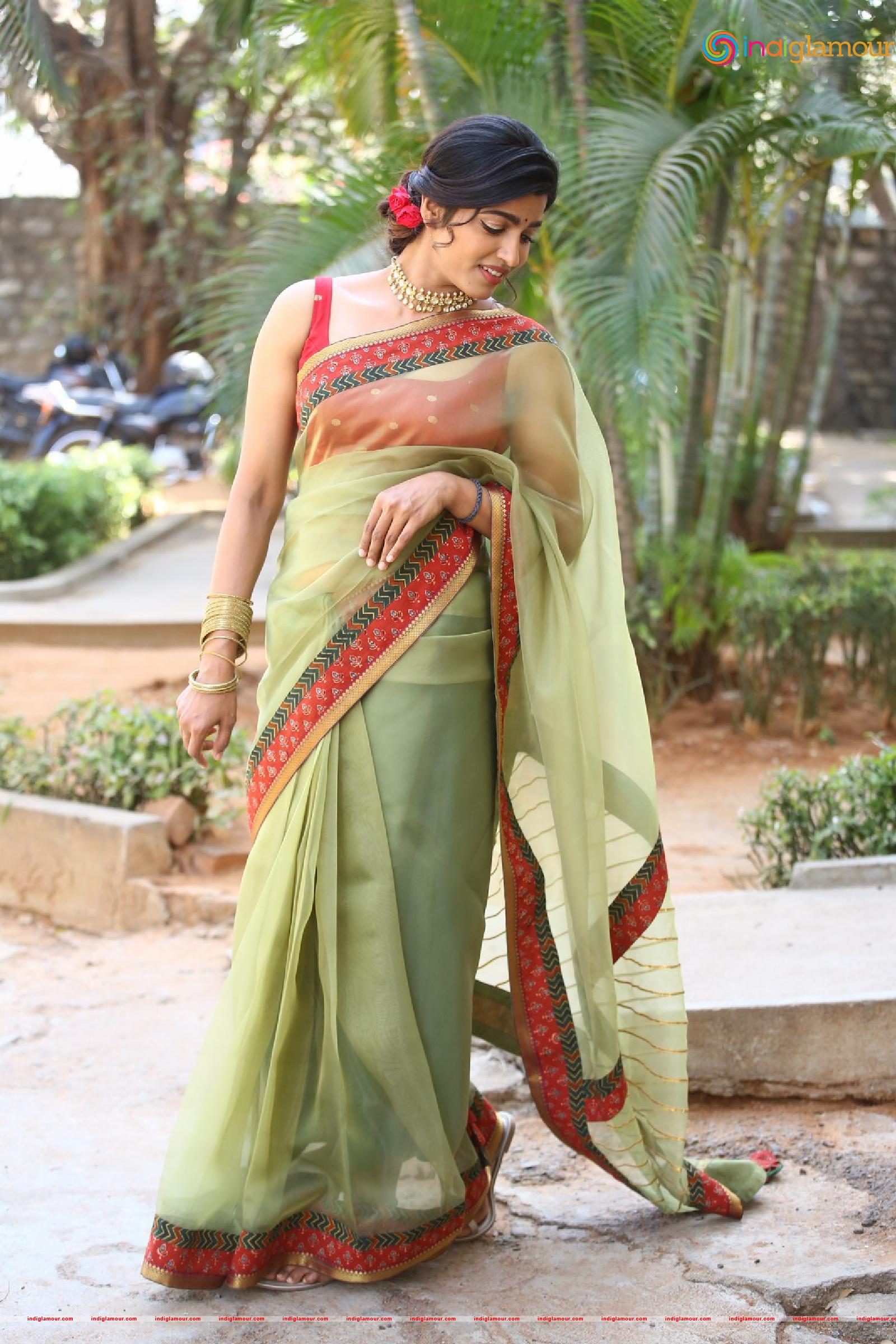 Sai Dhanshika Actress hd photo