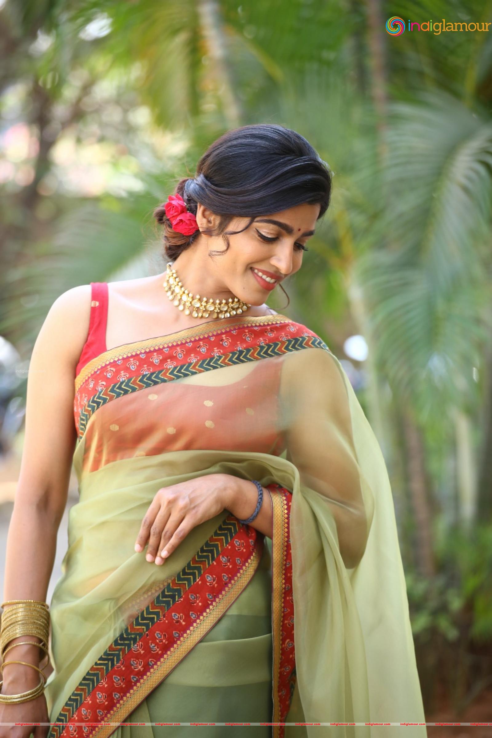 Sai Dhanshika Actress hd photo