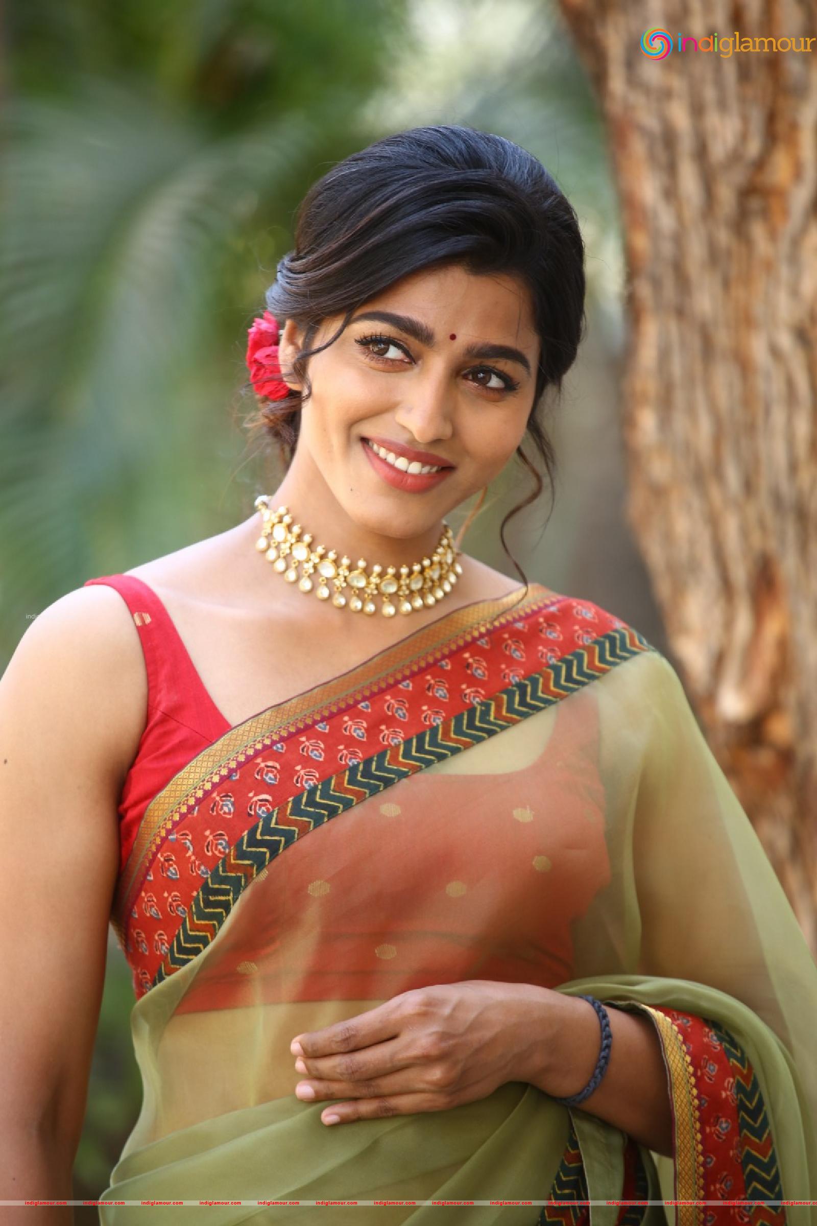 Sai Dhanshika Actress hd photo