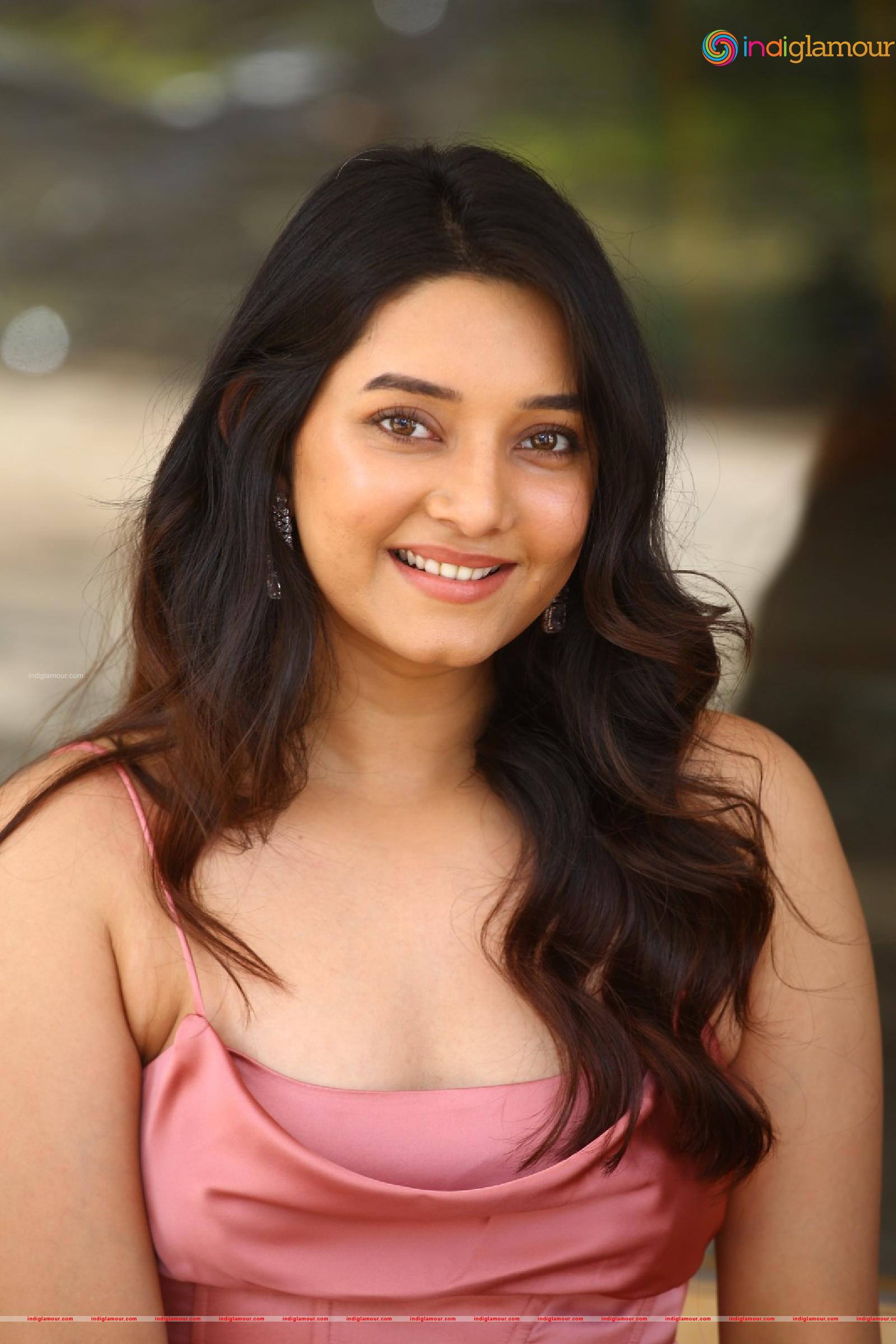 Vaishnavi Patwardhan Actress hd photo