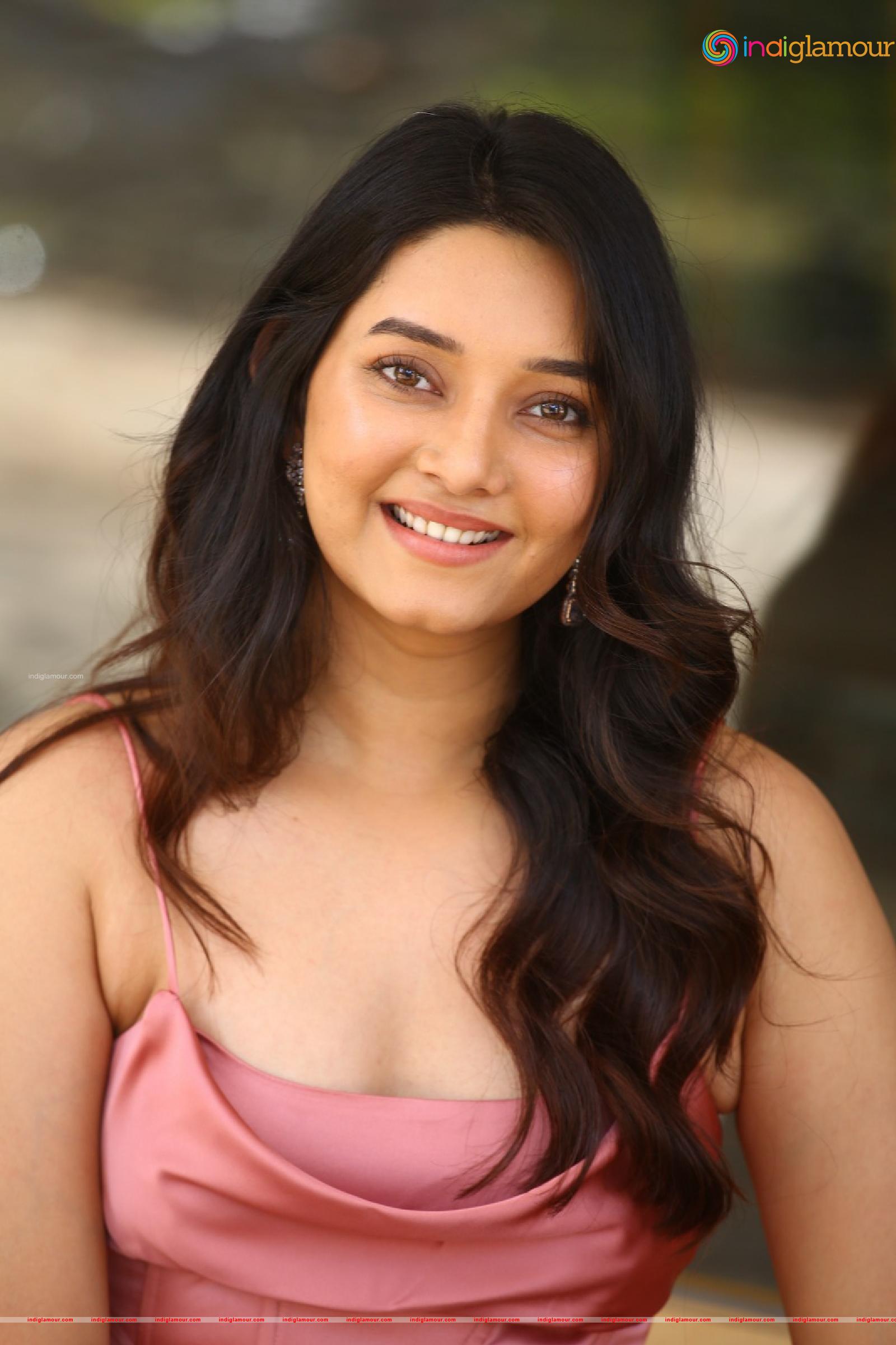 Vaishnavi Patwardhan Actress hd photo