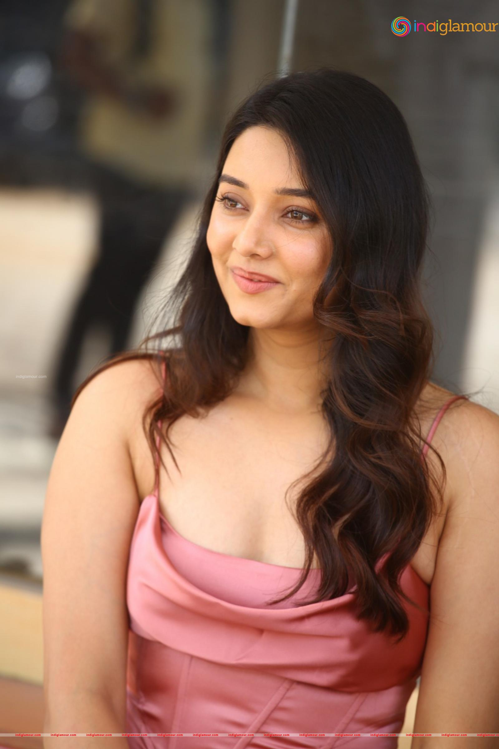 Vaishnavi Patwardhan Actress hd photo