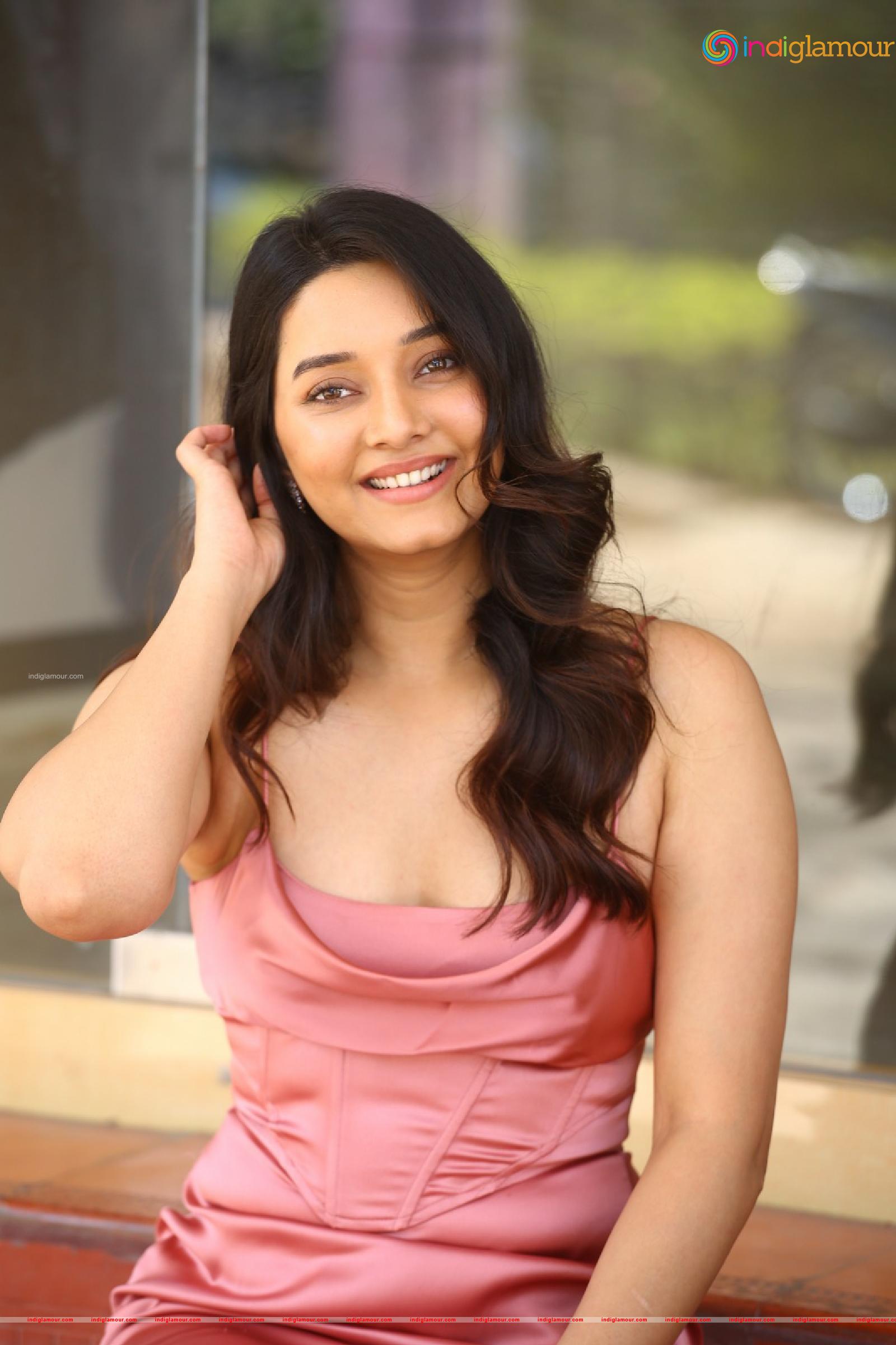 Vaishnavi Patwardhan Actress hd photo