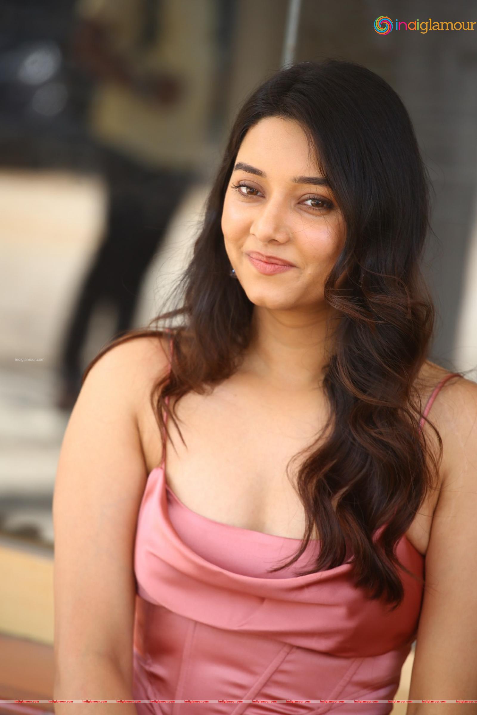 Vaishnavi Patwardhan Actress hd photo