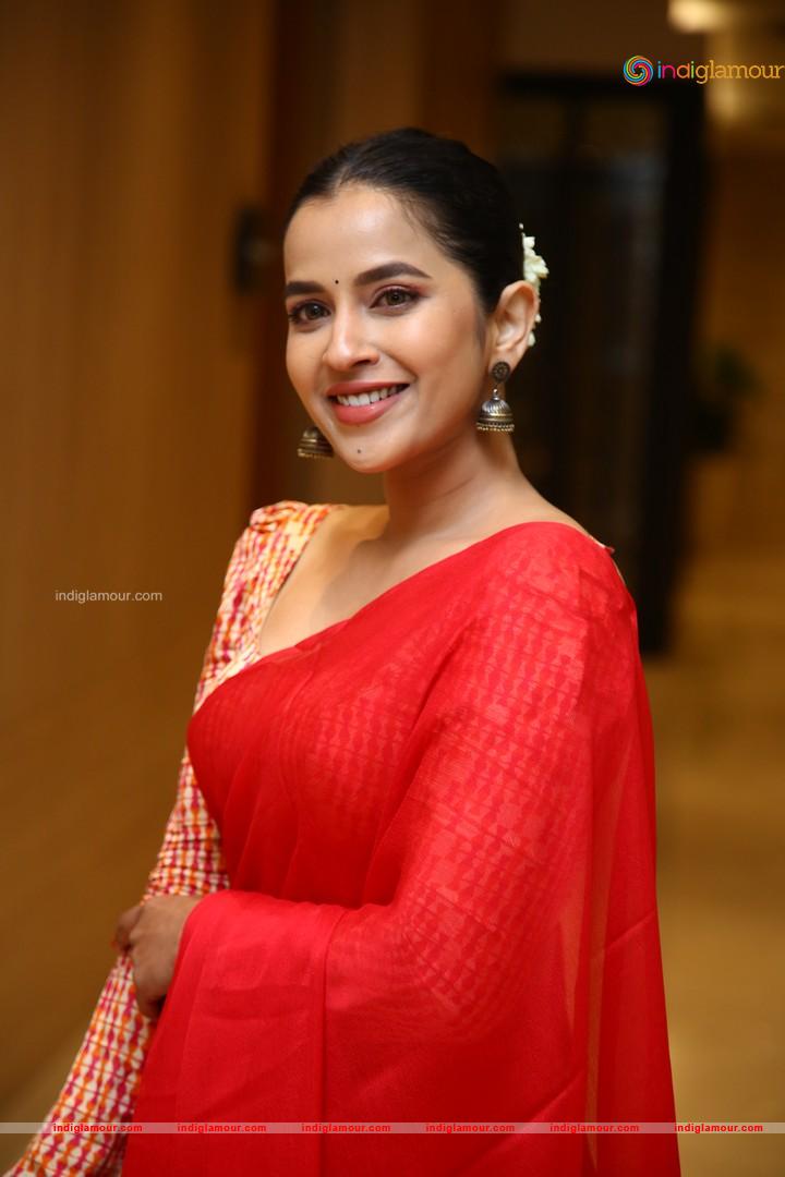 Komalee Prasad Actress hd photo