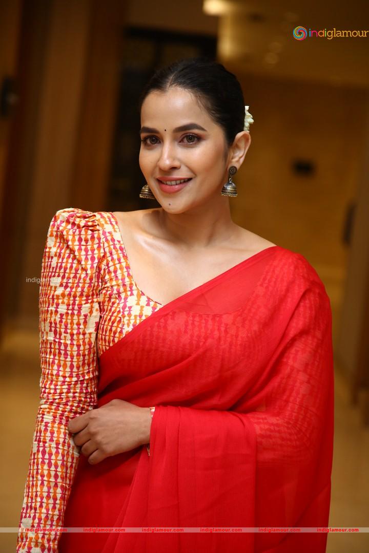 Komalee Prasad Actress hd photo
