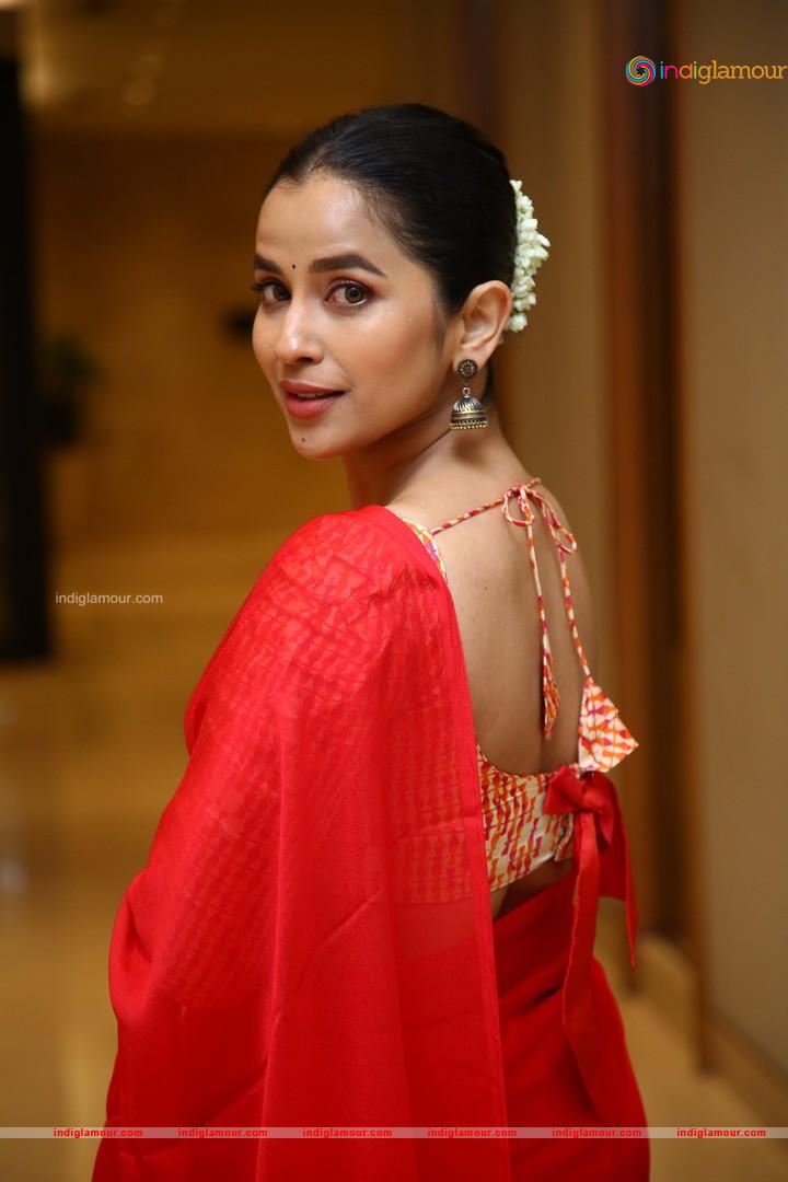 Komalee Prasad Actress hd photo