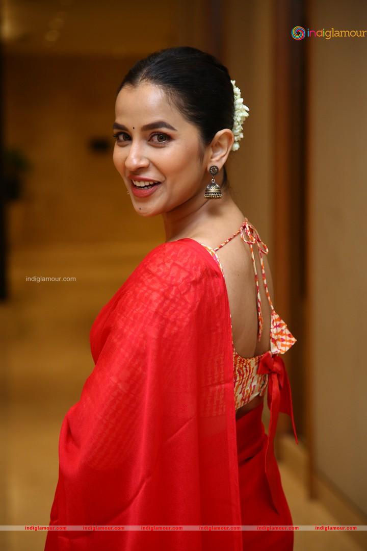 Komalee Prasad Actress hd photo