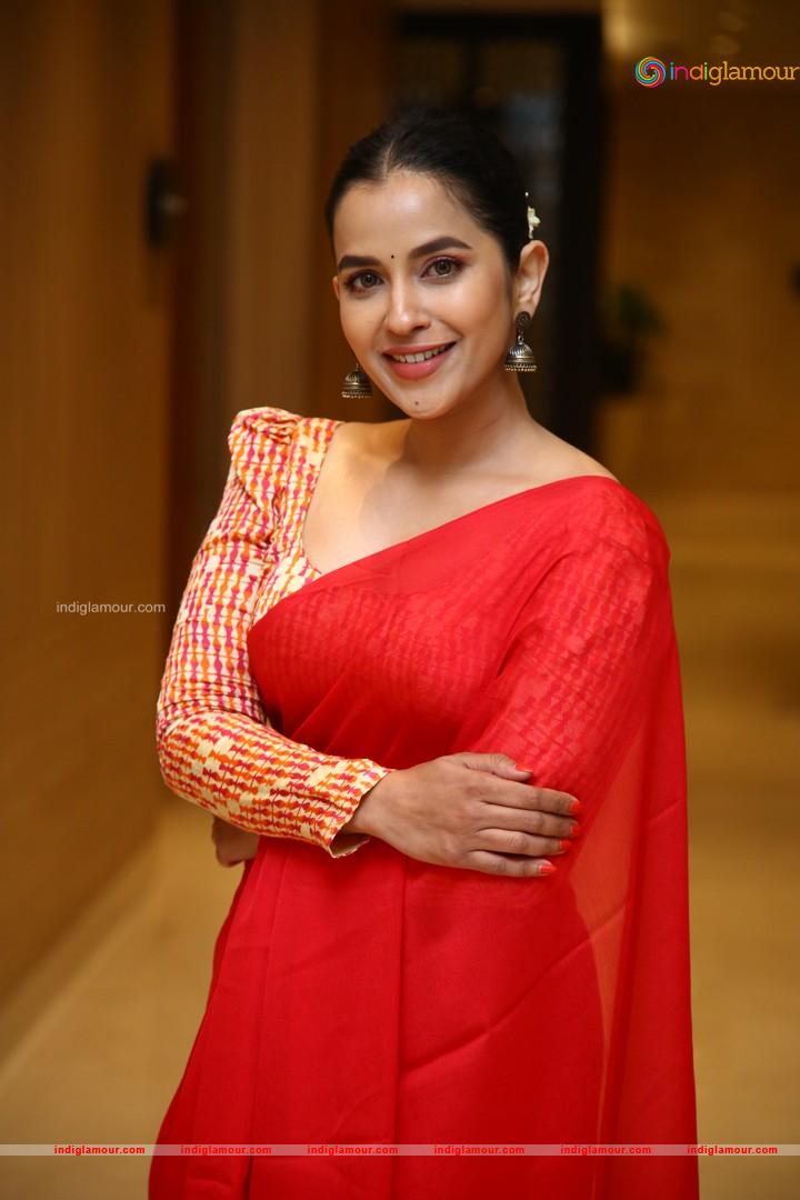 Komalee Prasad Actress hd photo