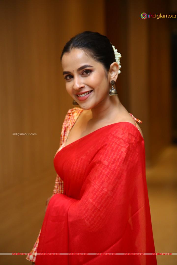 Komalee Prasad Actress hd photo