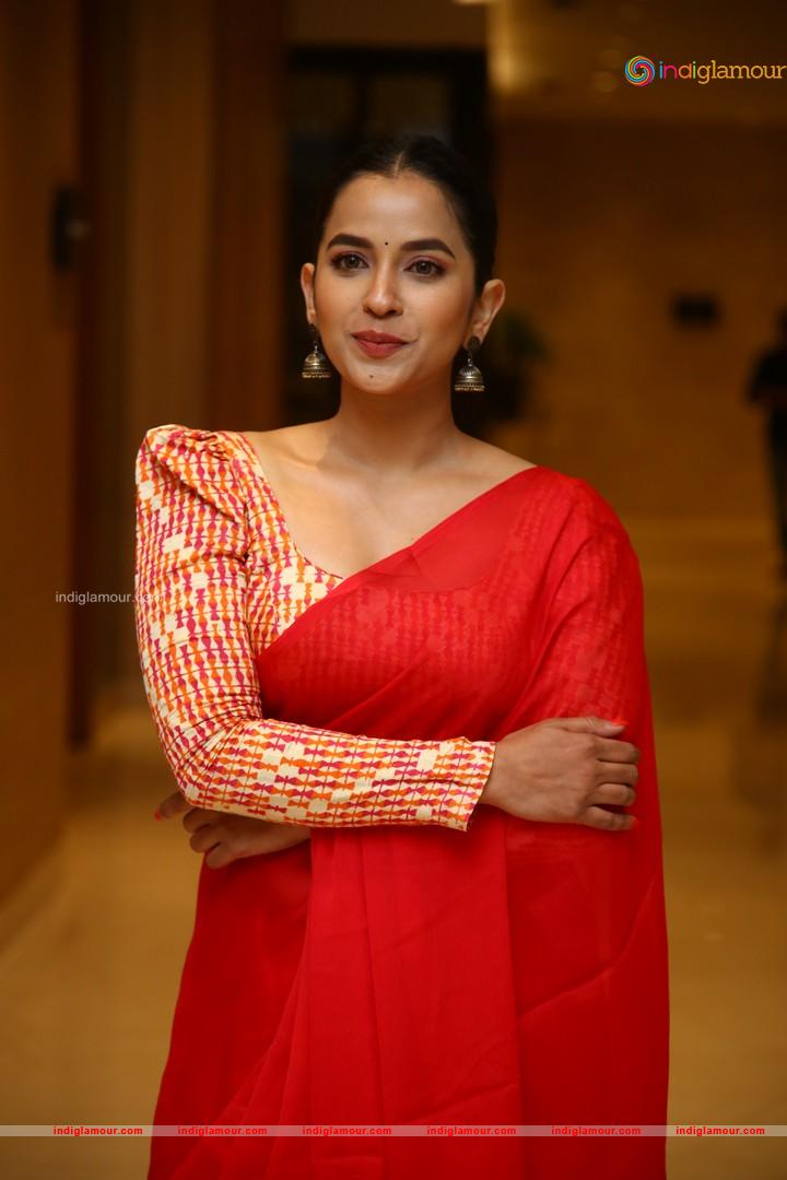 Komalee Prasad Actress hd photo