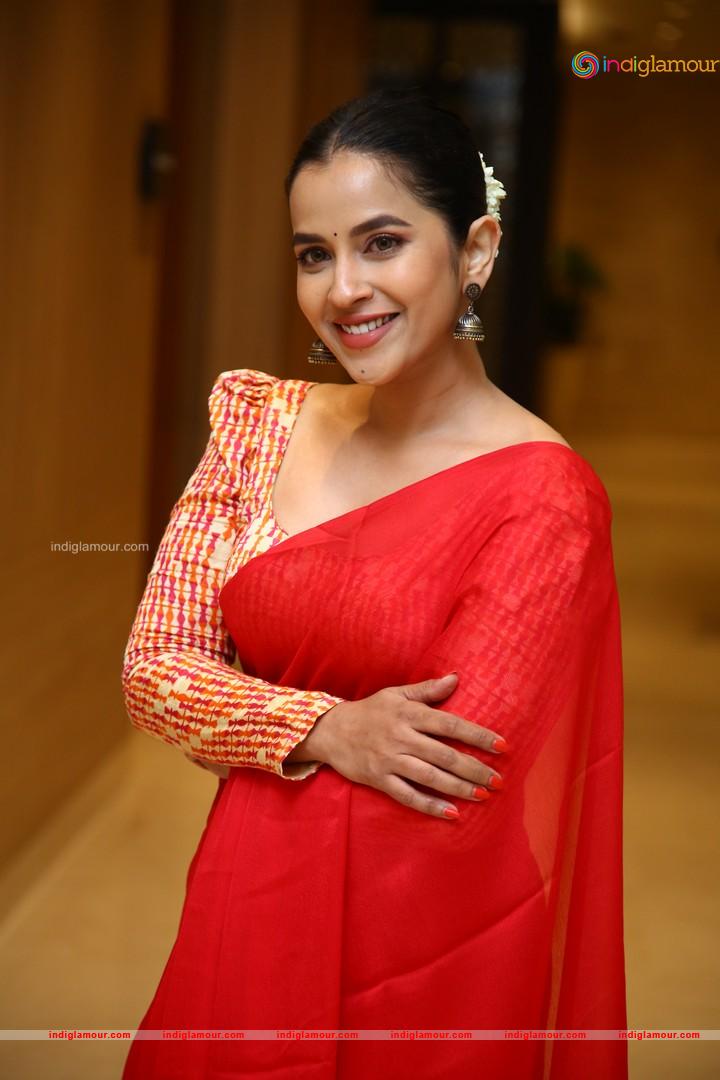 Komalee Prasad Actress hd photo