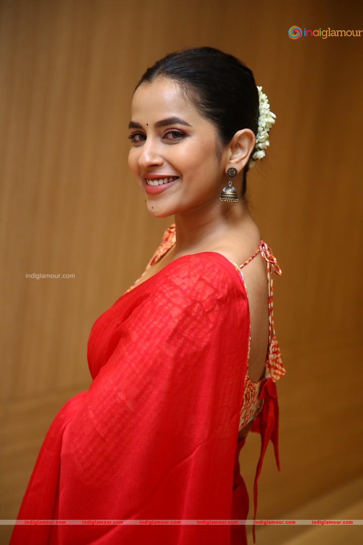 Komalee Prasad Actress hd photo