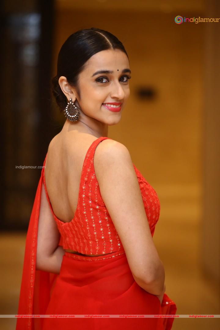 Nuveksha Actress hd photo