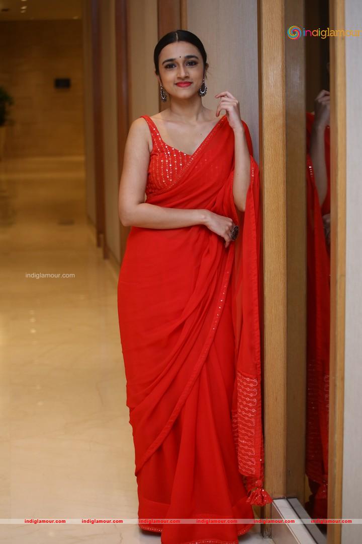 Nuveksha Actress hd photo