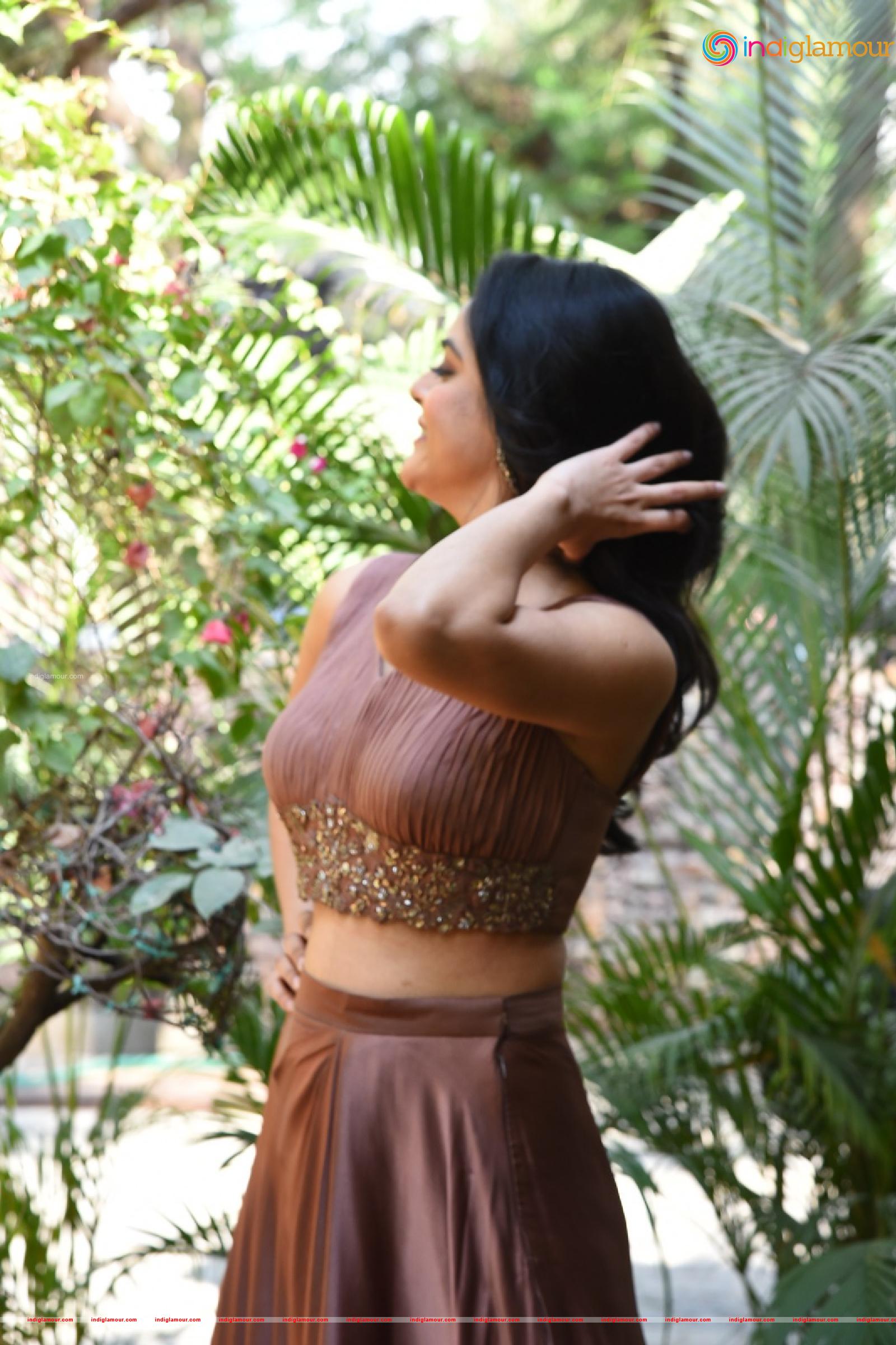 Riddhi Kumar Actress hd photo