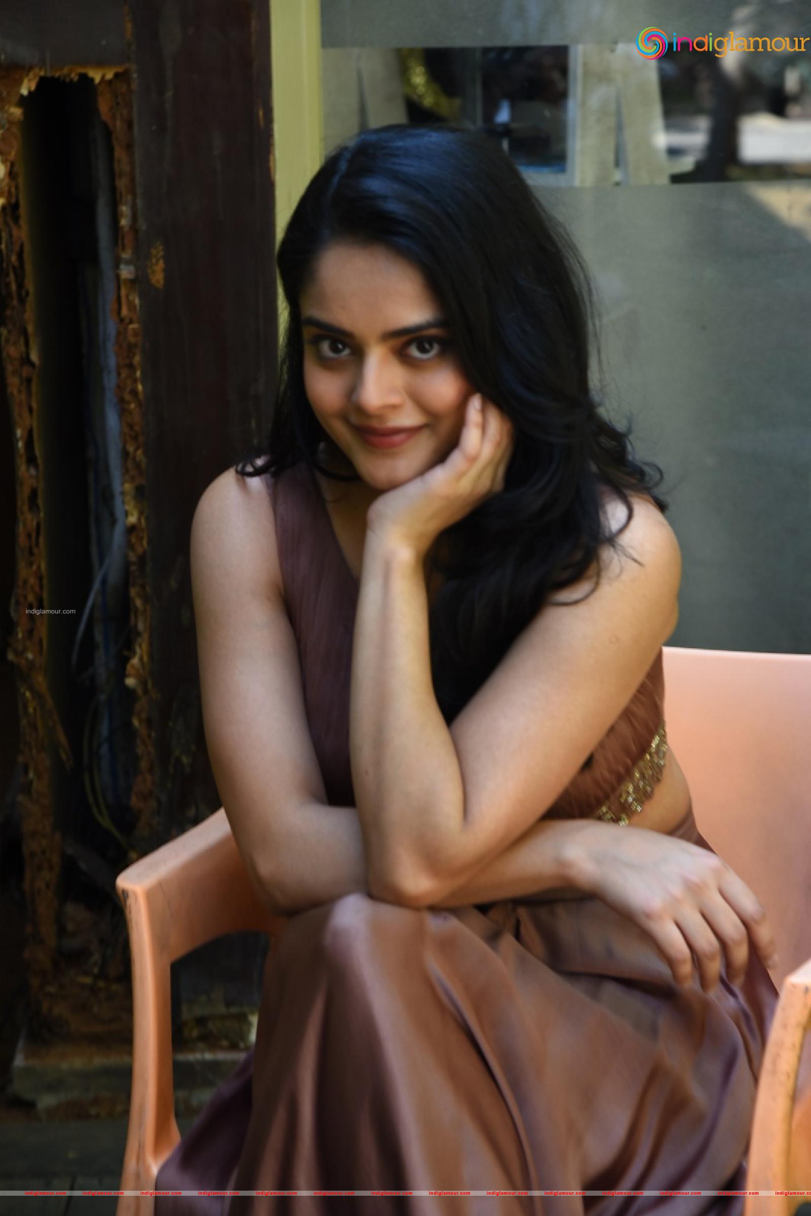 Riddhi Kumar Actress hd photo